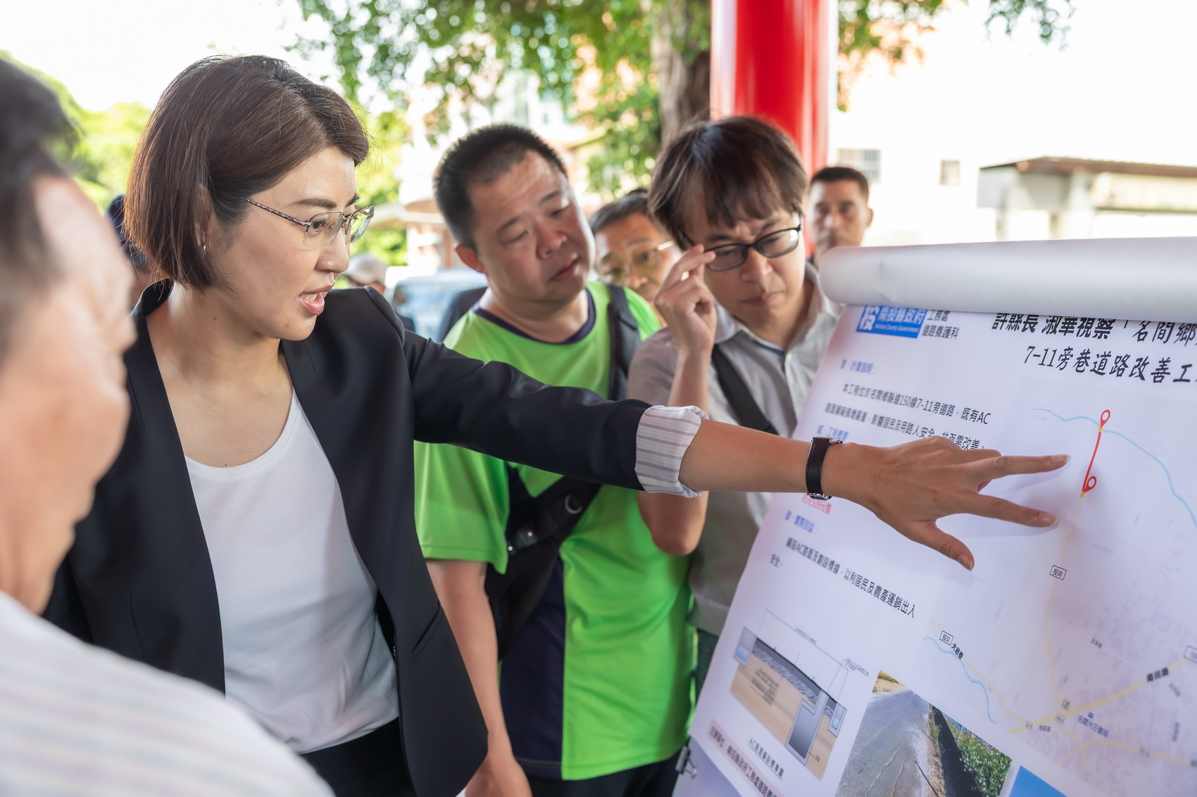 相關圖片1-許縣長會勘名間鄉16處道路及排水　將花費近三千萬改善