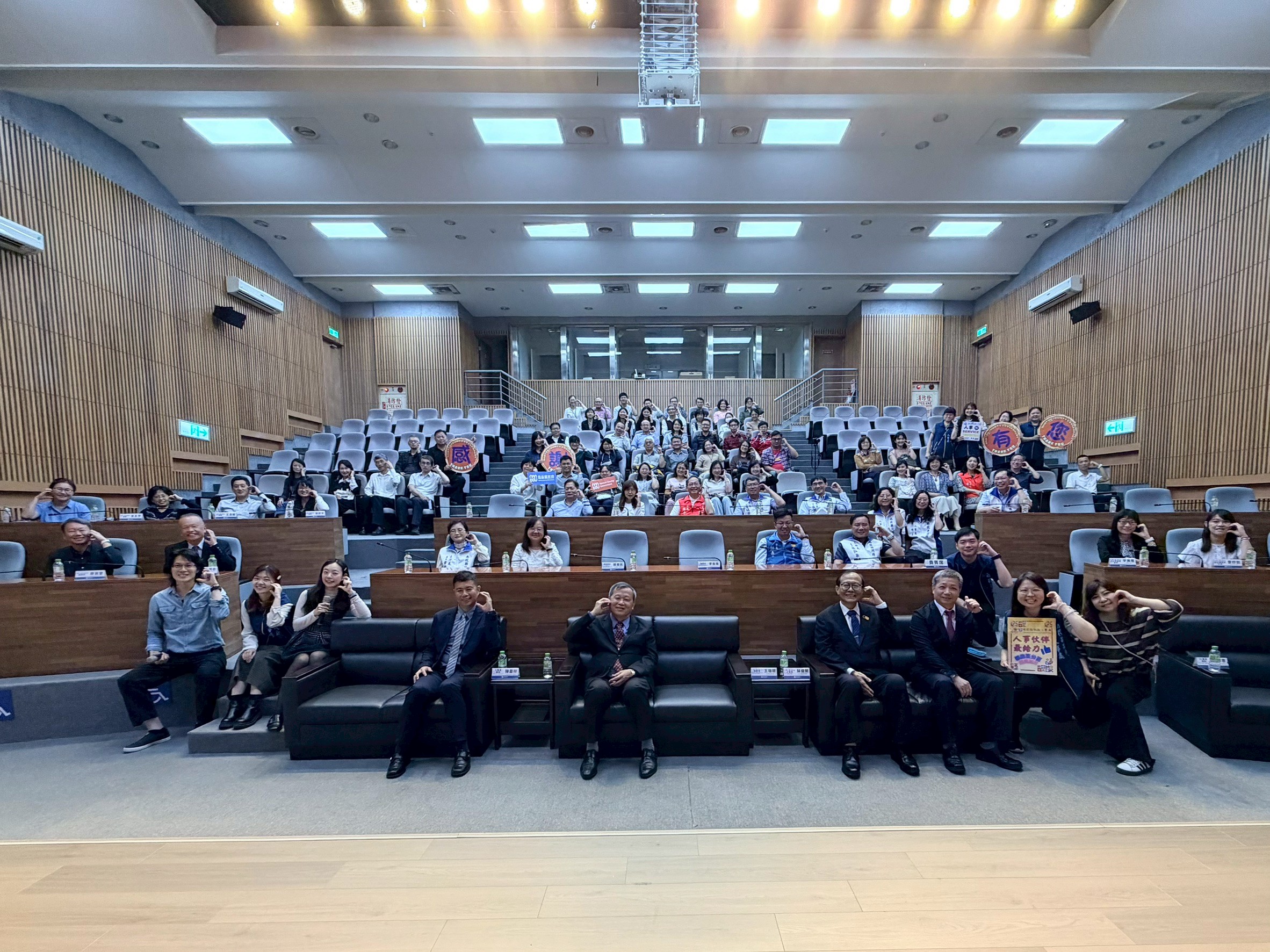 相關圖片1-南投縣政府人事處陳嘉祥履新