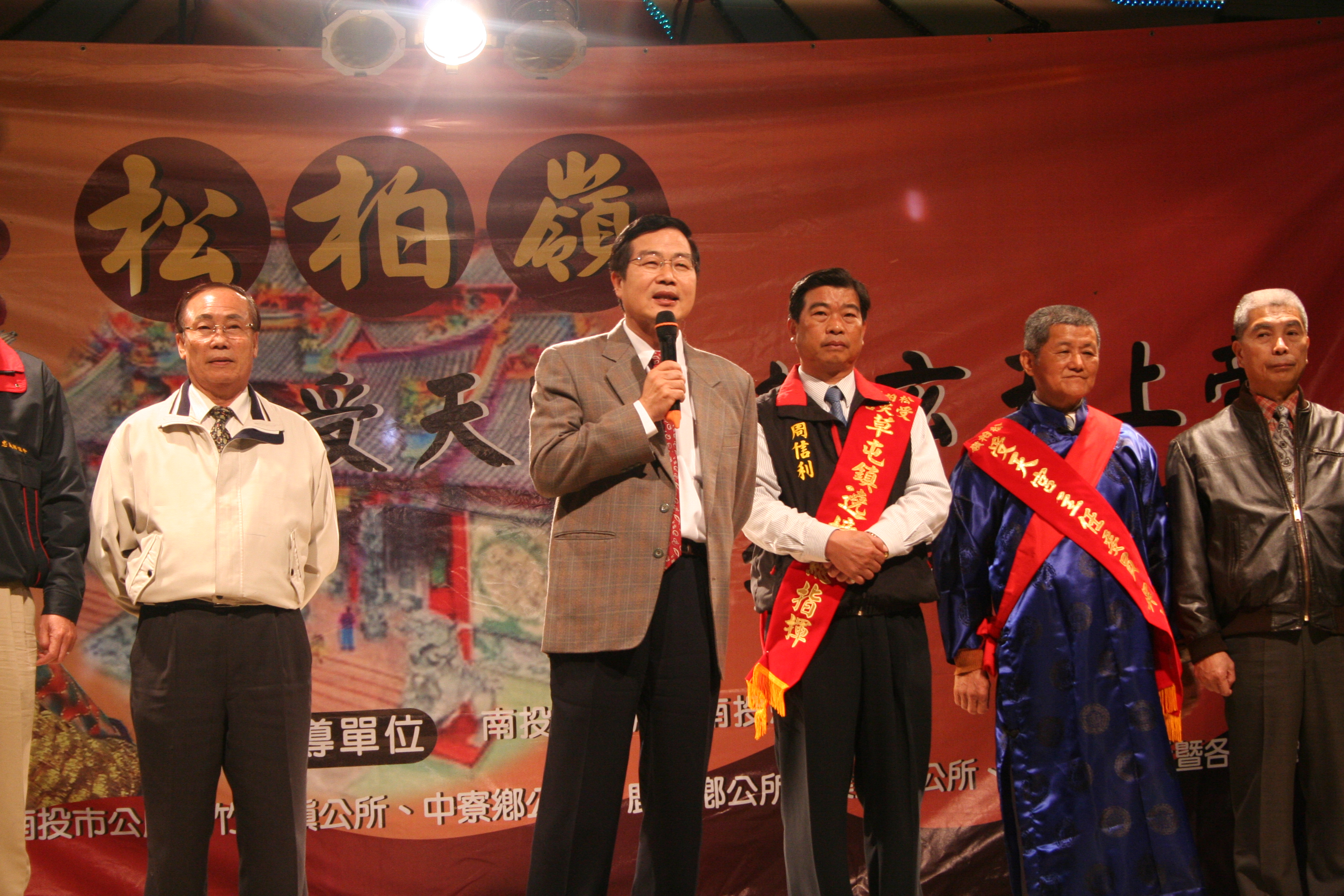 圖片-受天宮遶境植福七鄉鎮活動18日草屯安營  李縣長前往獻香祈福