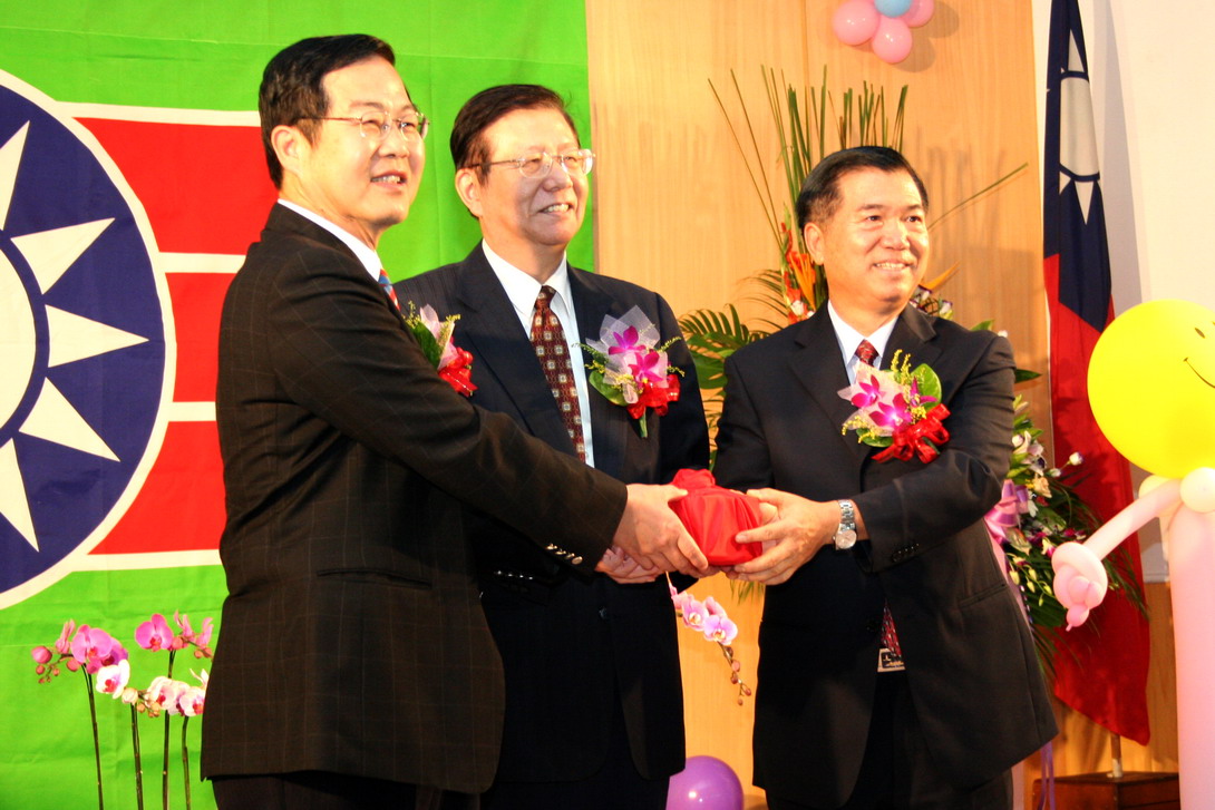 圖片-李縣長接任救國團南投縣團委會主委 為社會公益打拼