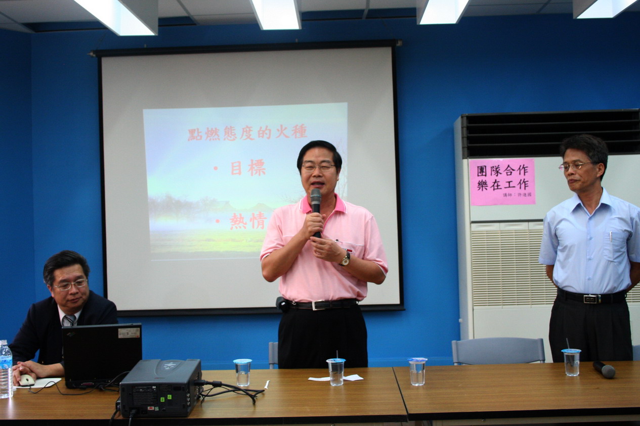 圖片-李縣長期勉肉品市場員工樂在工作 發揮團隊精神