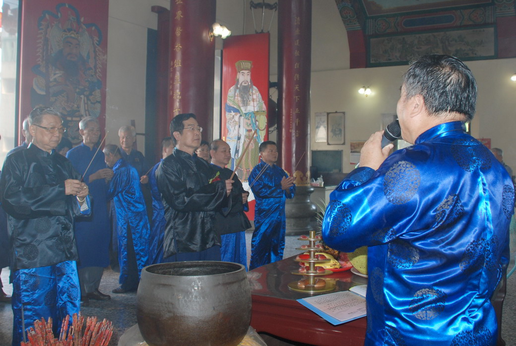 圖片-草屯太清宮香丹合爐 李縣長讚揚老子道德經治世精神