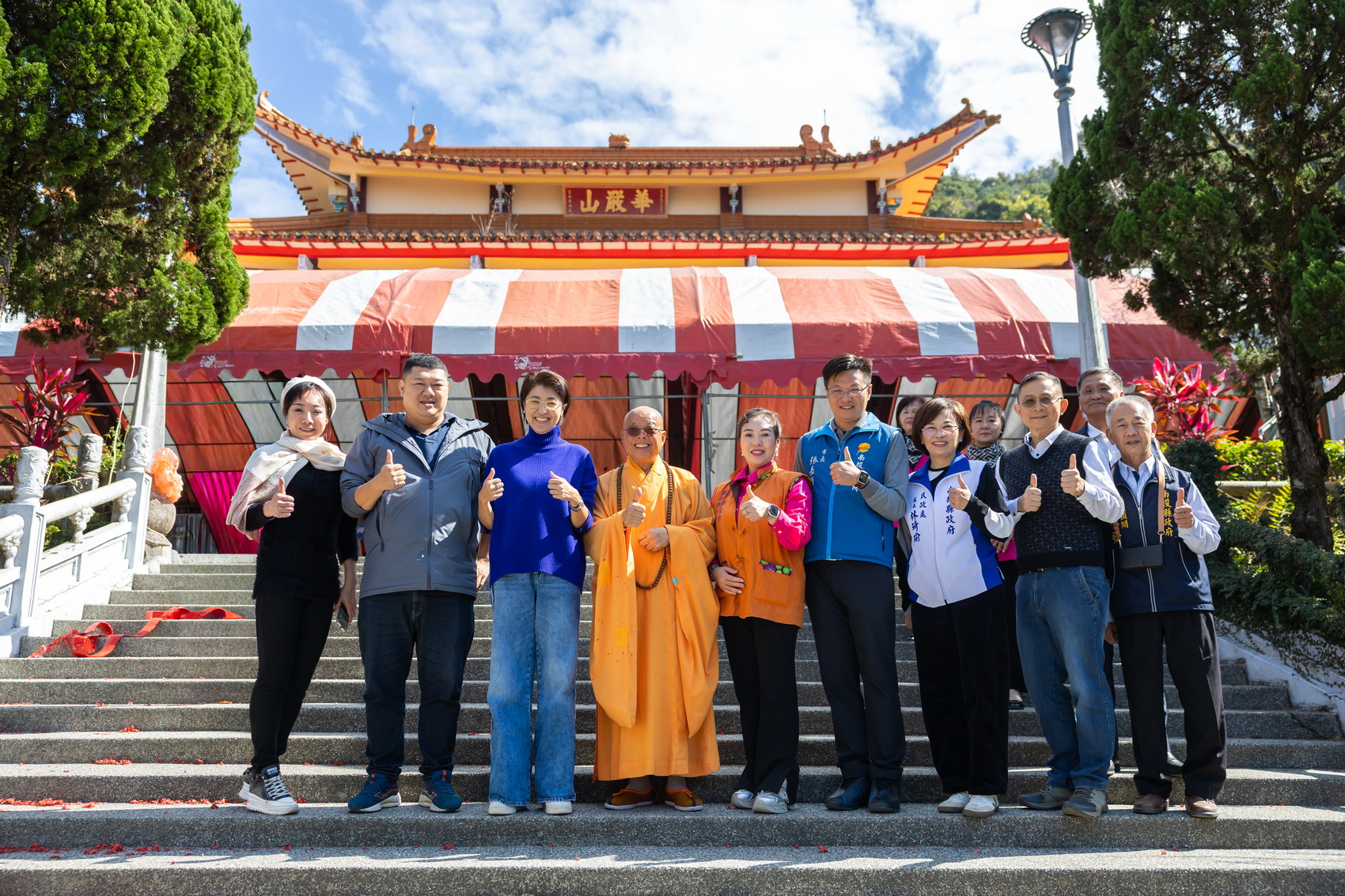 相關圖片1-清德寺歲末聯歡盛會　祥獅獻瑞迎新春　春聯墨寶傳祝福