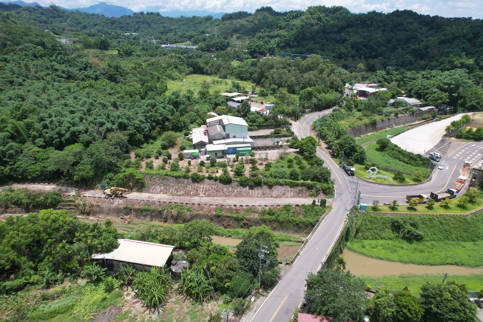 相關圖片3-草屯投14線拓寬工程動土　預計115年3月底完工