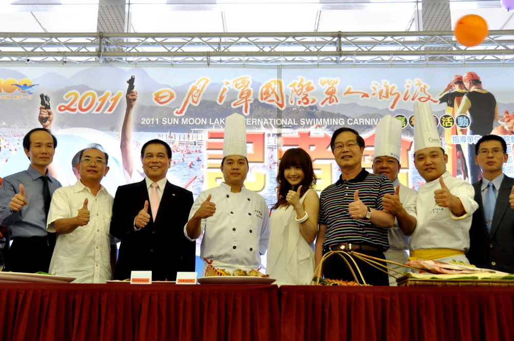 圖片-2011日月潭國際萬人泳渡活動9月4日熱鬧登場