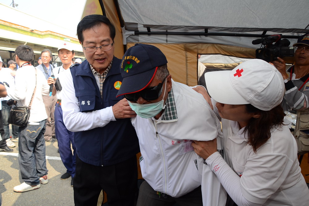圖片-南投縣101年災害防救暨萬安35演習草屯登場   近千人參與、逼真確實