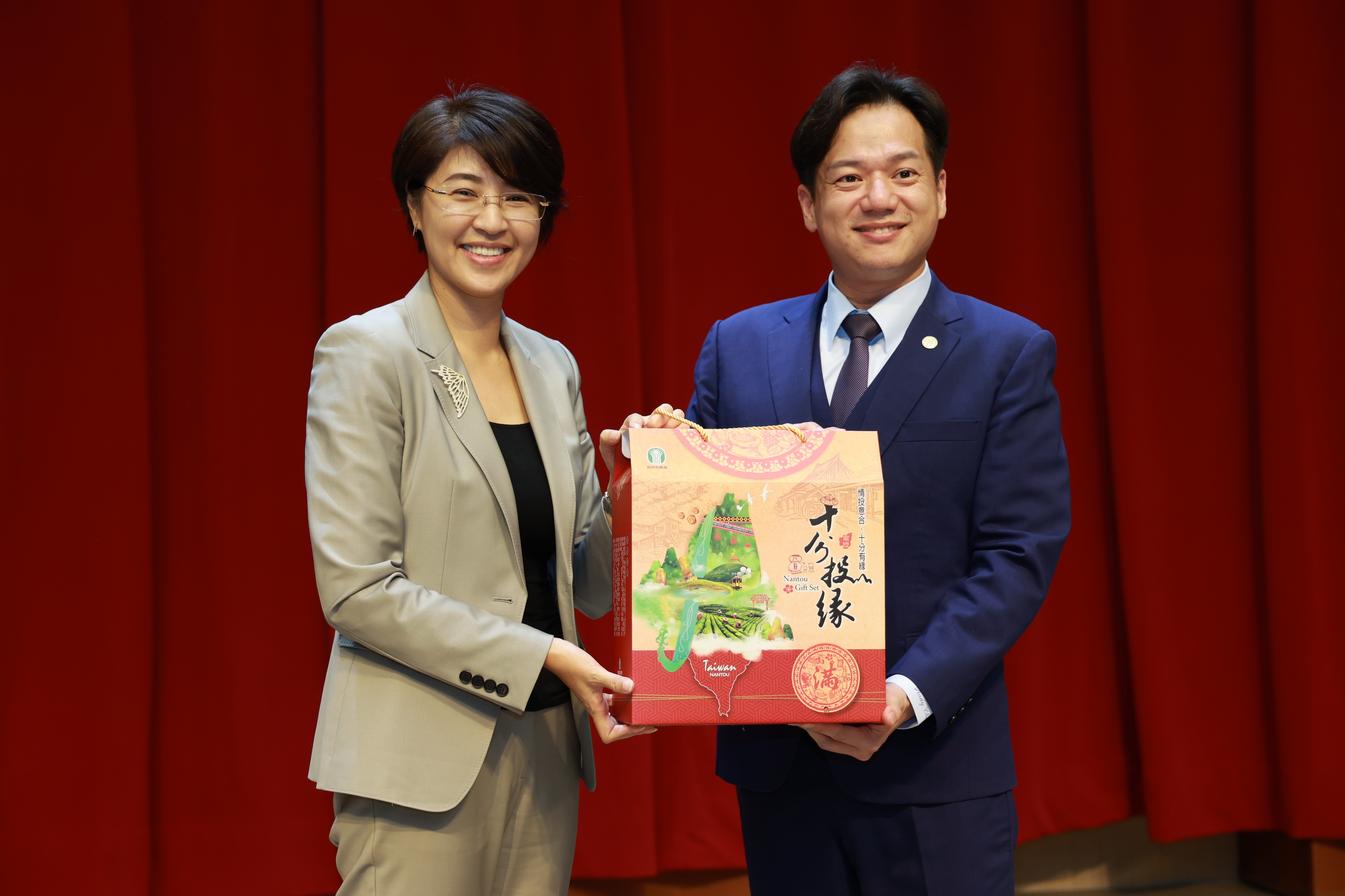 文章圖片-南投縣、新竹市交流座談       相約南投青農赴新竹辦展售活動