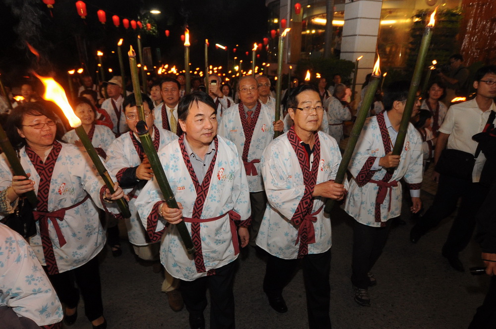 圖片-2012臺灣溫泉美食嘉年華啟動  東埔溫泉踩街揭開序幕
