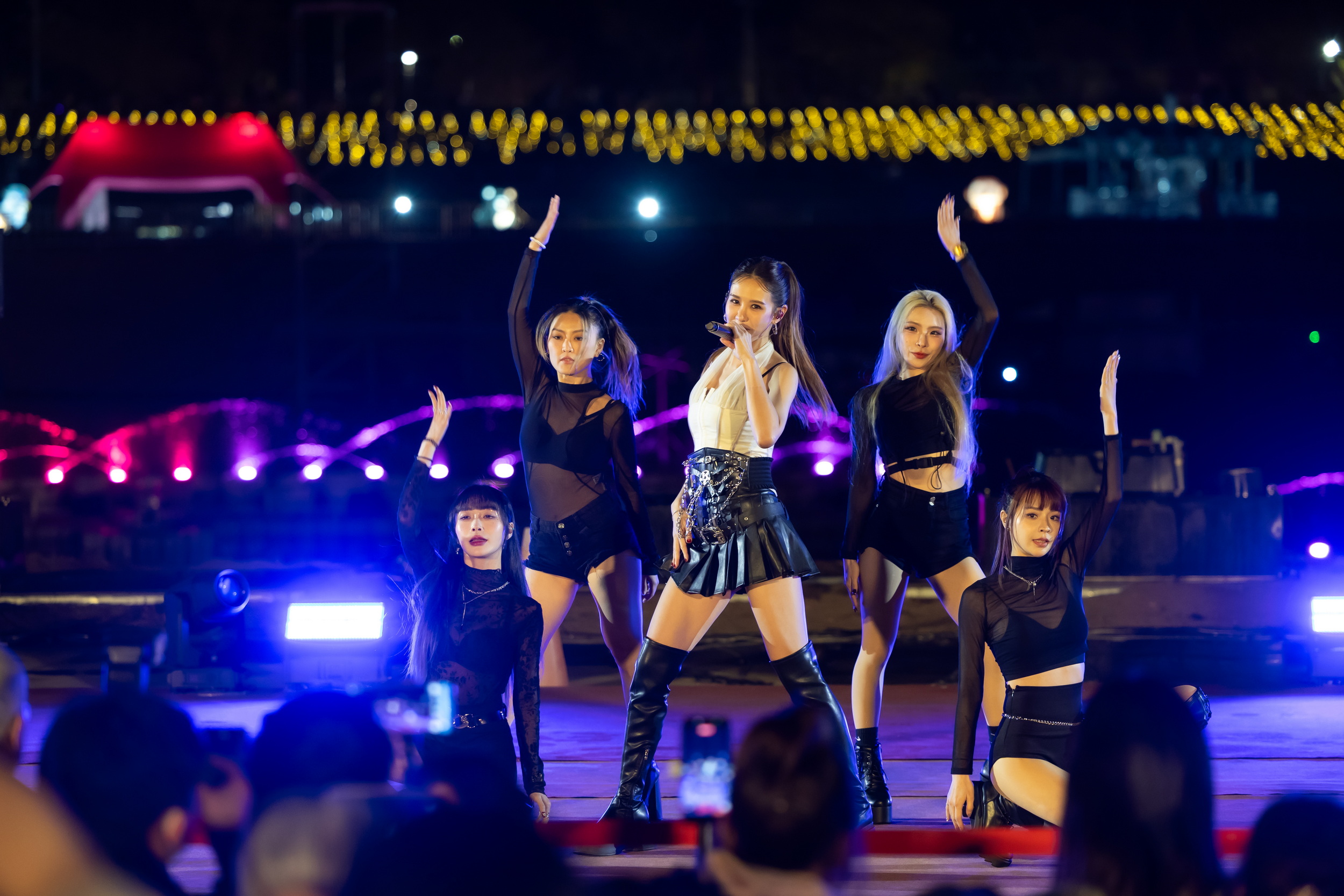 相關圖片6-南投燈會情人節浪漫開幕    駿馬、飛馬雙主燈破紀錄