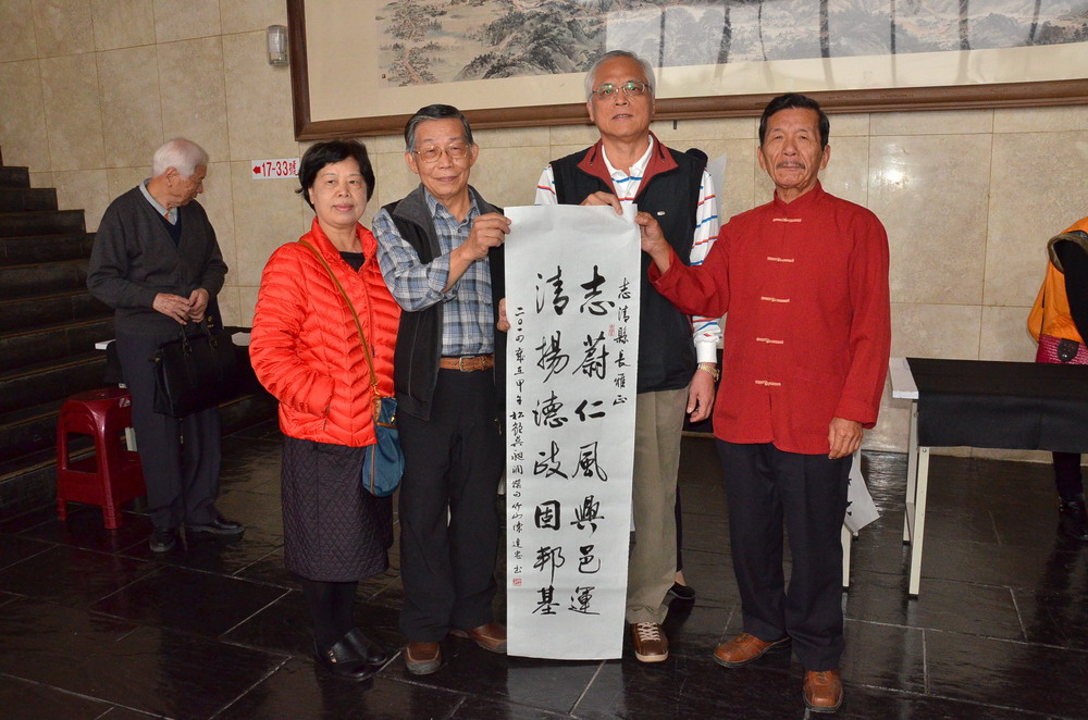 圖片-文化迎春！本縣藝文界齊聚2014新春筆繪揮毫活動