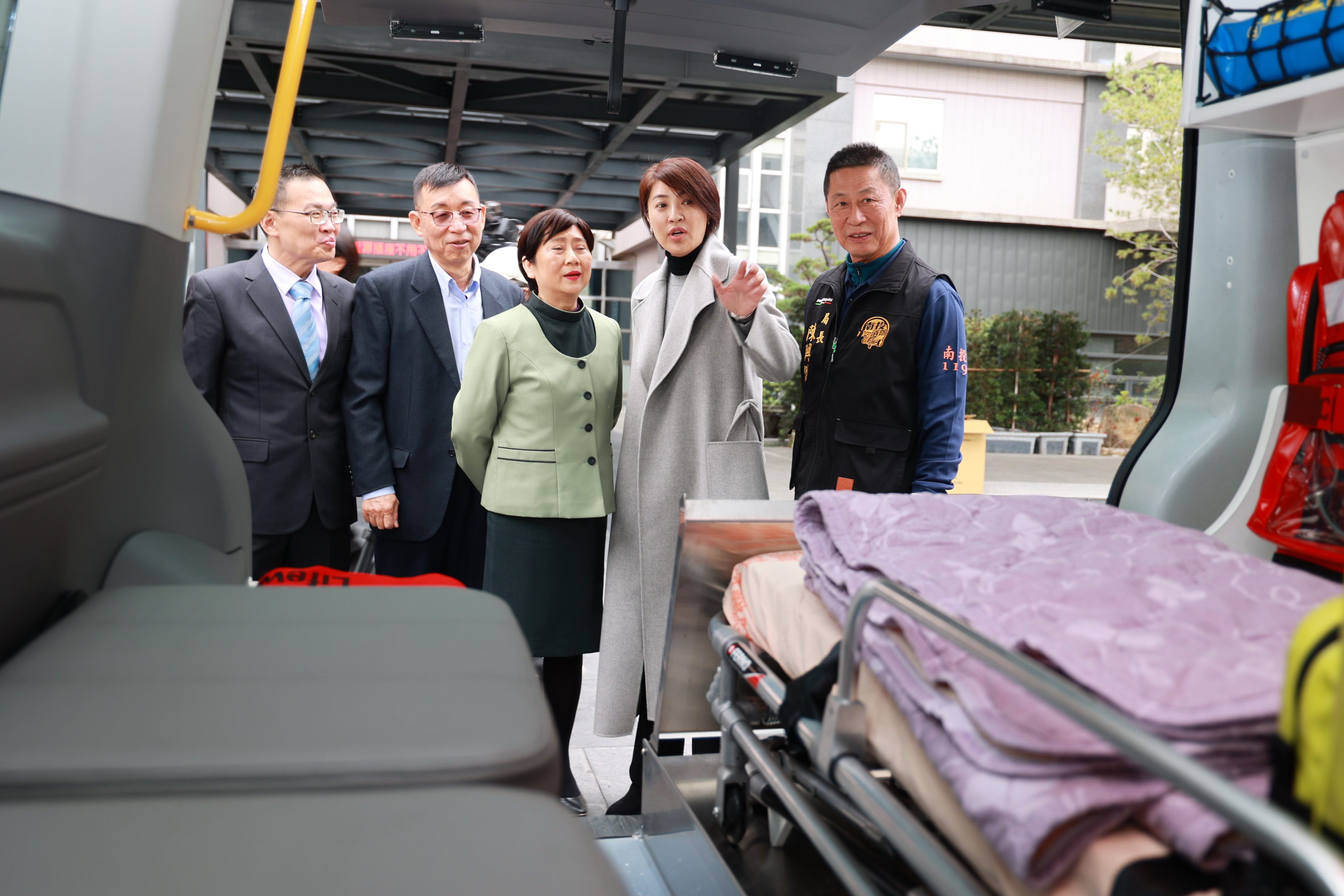 相關圖片3-提升偏鄉緊急救援能力  鑫永銓捐贈３輛救護車