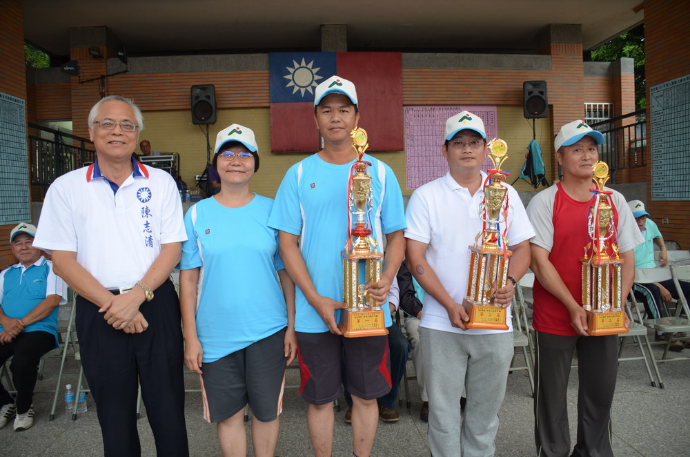 相關圖片1-南投縣勞工運動大會 逾千人趣味競技