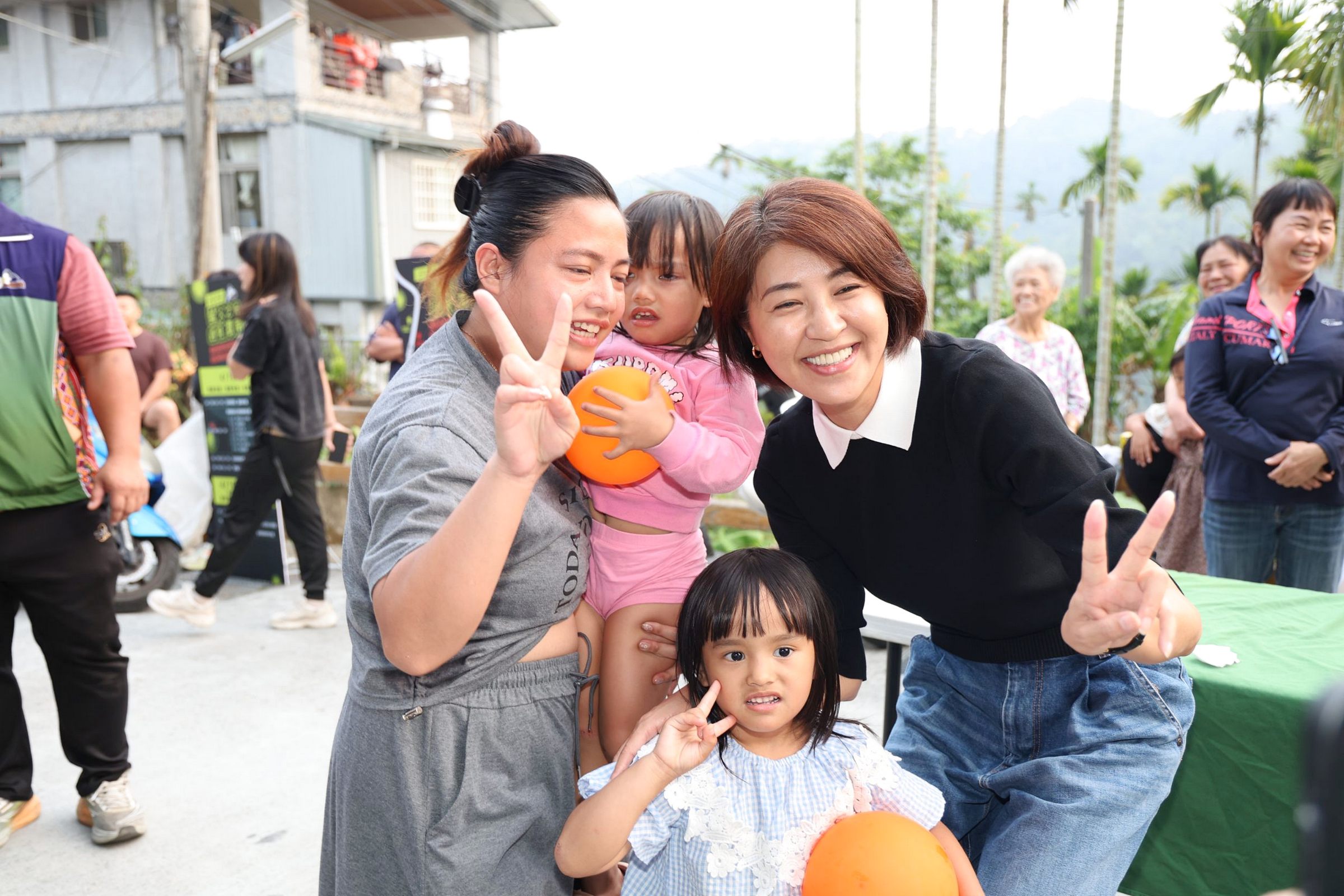 相關圖片7-「2026信義鄉螢火蟲季—螢火之光．遇見潭南」開幕  許縣長邀請遊客走訪南投四大賞螢區體驗「地上的銀河」