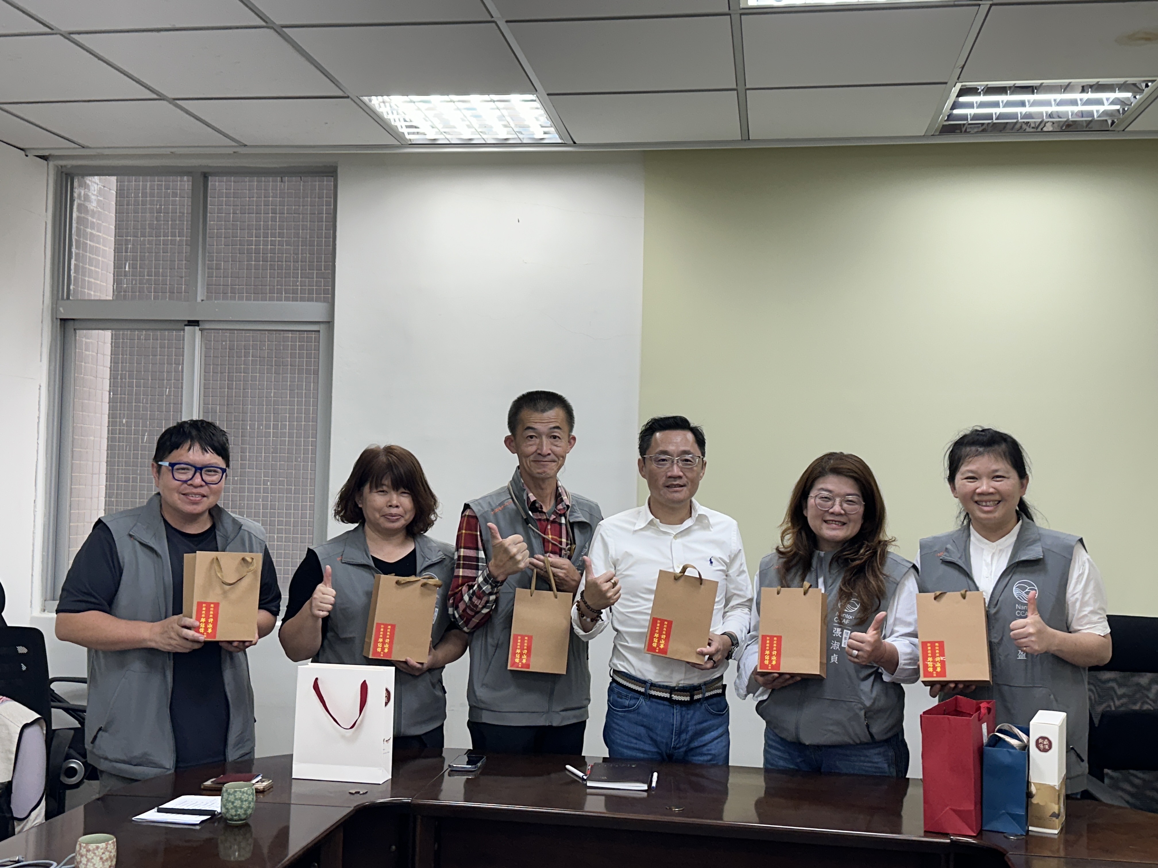 相關圖片1-1150309南投縣商圈產業文化觀光聯合會拜會計畫處