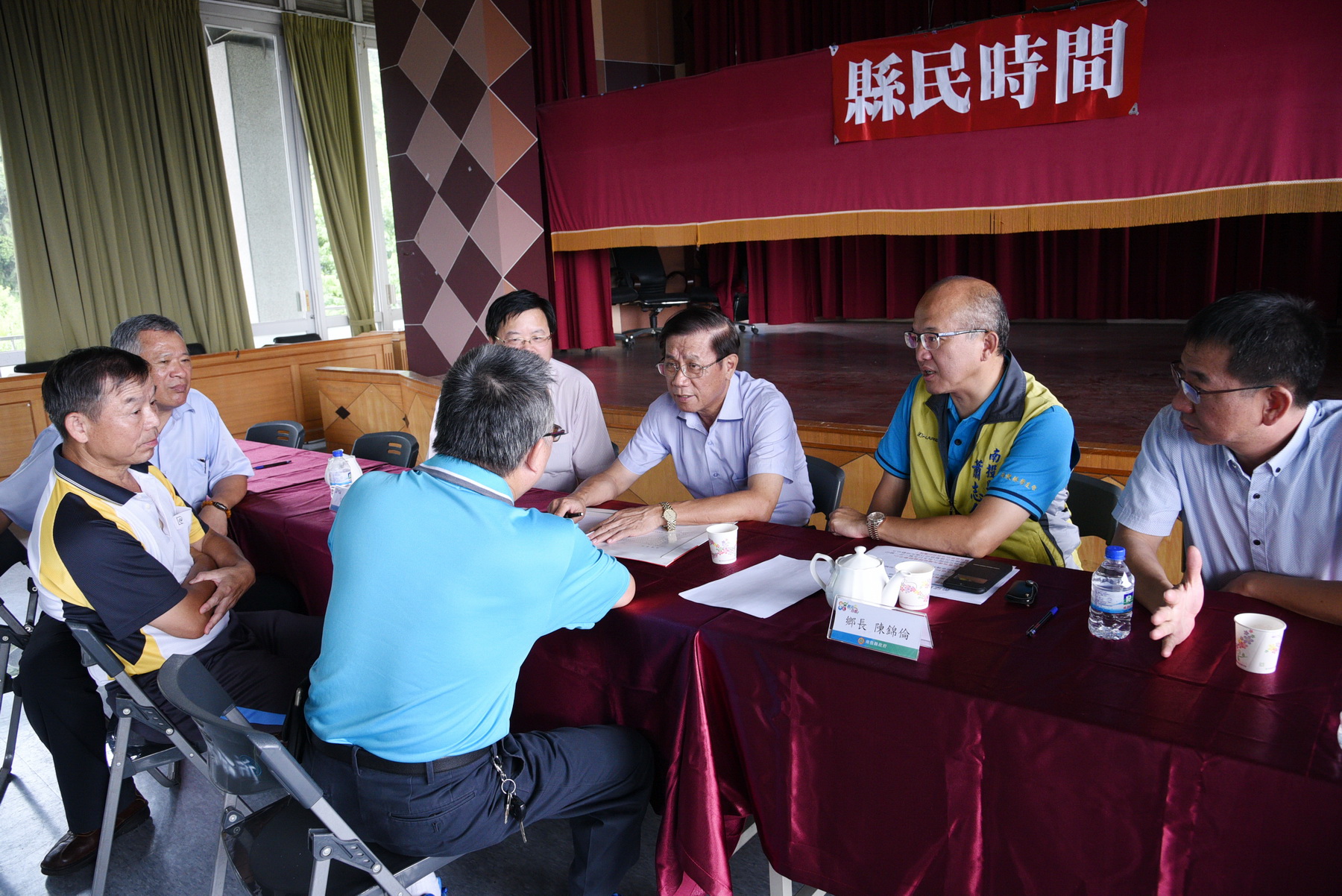 相關圖片1-縣民時間魚池登場 林縣長受理鄉親陳情