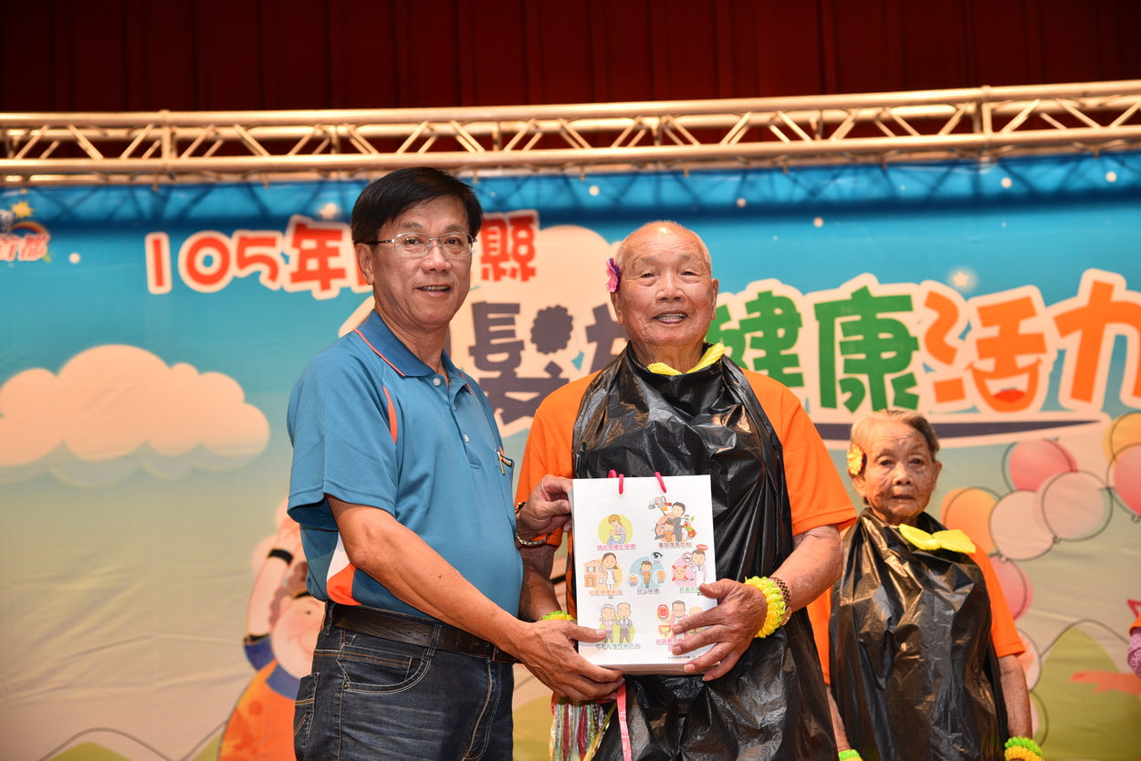 圖片-阿公阿嬤健康活力Show複賽精采  3隊將代表本縣出賽中區