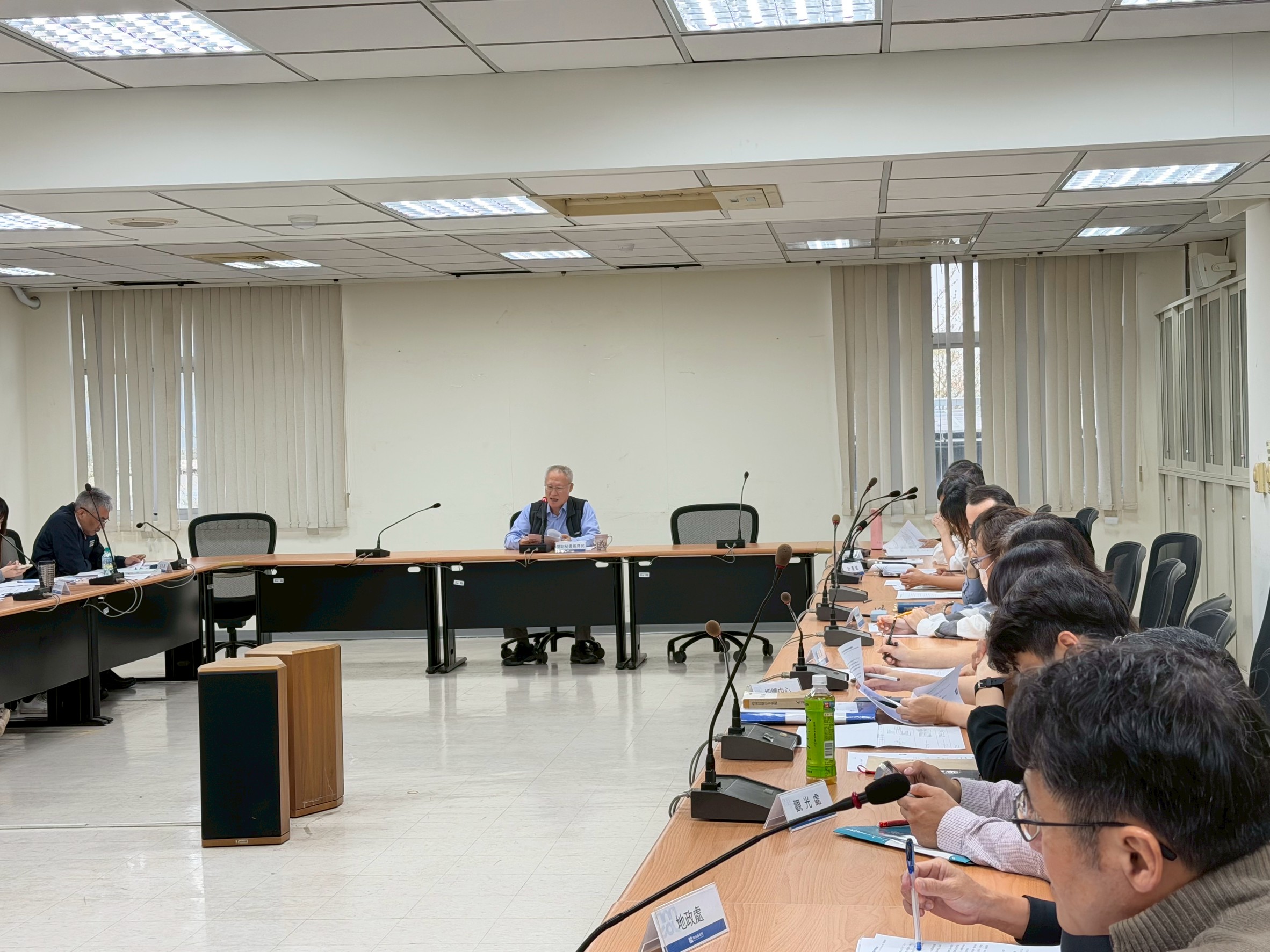 相關圖片1-1150304_115年度重大建設專案推動協助會議