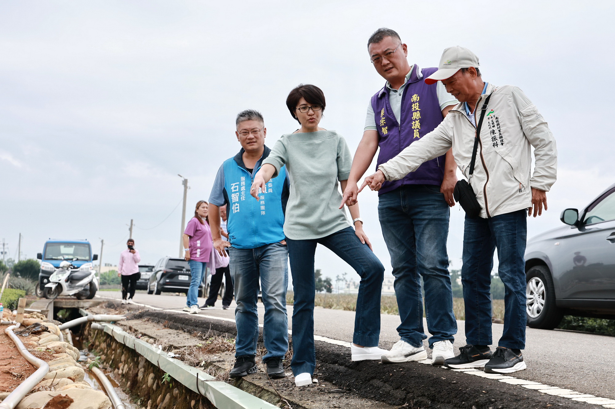 文章圖片-許縣長會勘名間鄉基層建設改善工程  深入了解鄉親需求