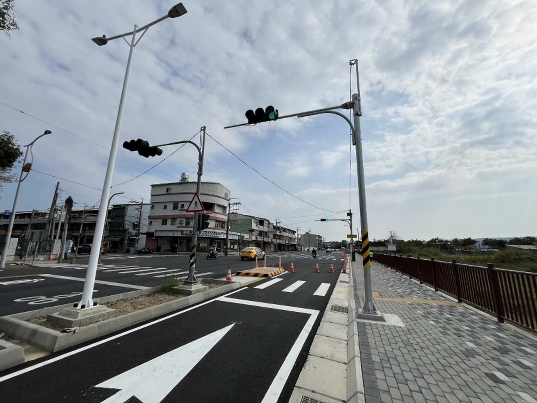 相關圖片1-校園周邊暨行車安全道路改善計畫-中興國中校園周邊暨行車安全道路改善工程