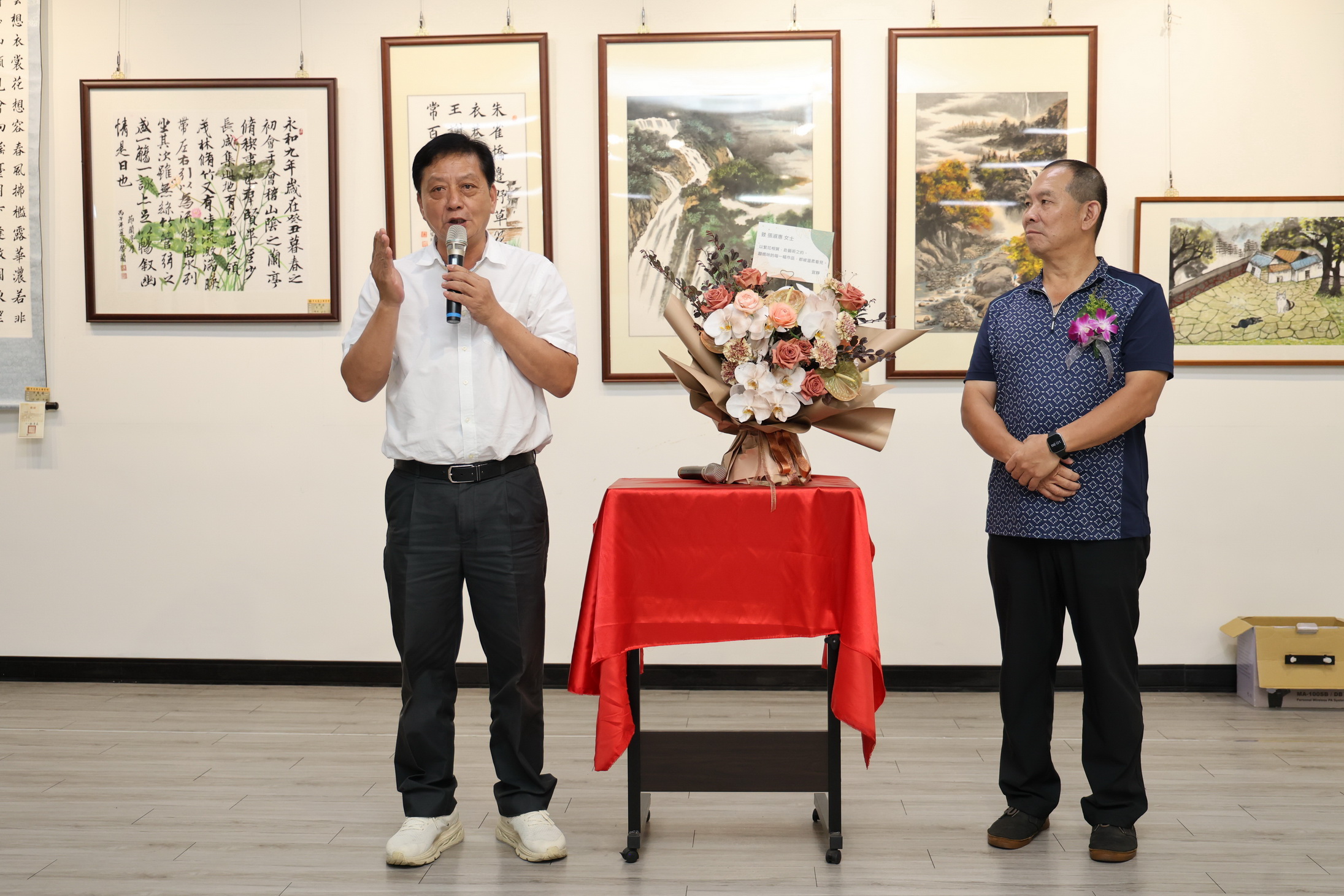相關圖片1-「草屯鎮和平老人會書法水墨聯展」開幕 百餘件作品有看頭
