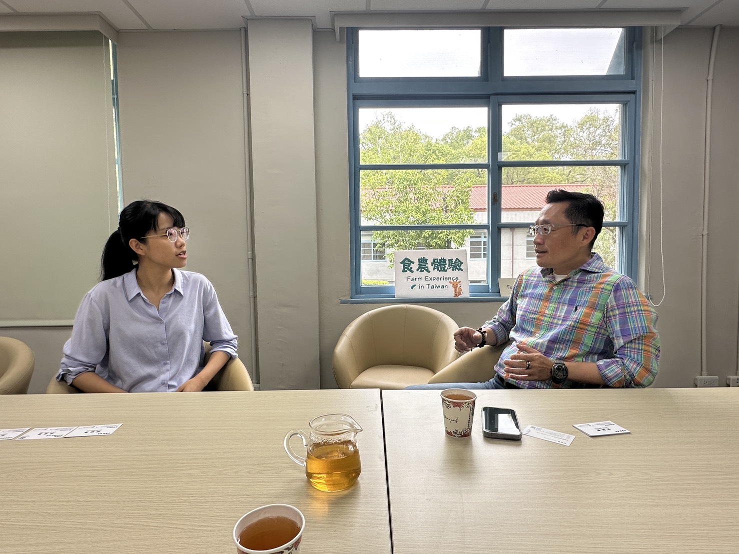 相關圖片2-1150409拜訪地方創生團隊-栽芽路