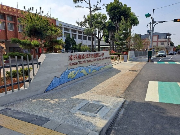 文章圖片-西嶺國小道路改善工程  全部完工