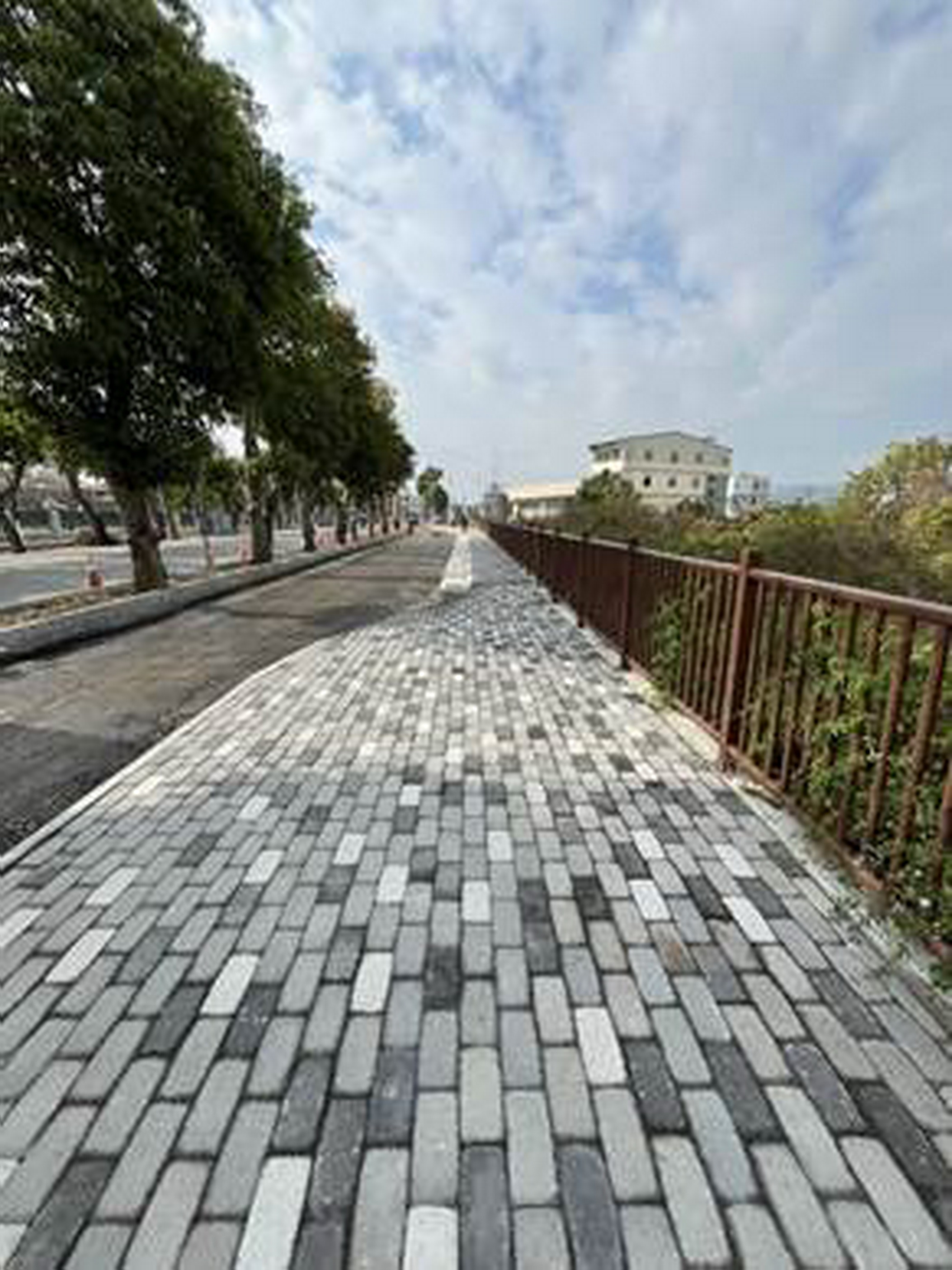 相關圖片2-校園周邊暨行車安全道路改善計畫-中興國中校園周邊暨行車安全道路改善工程