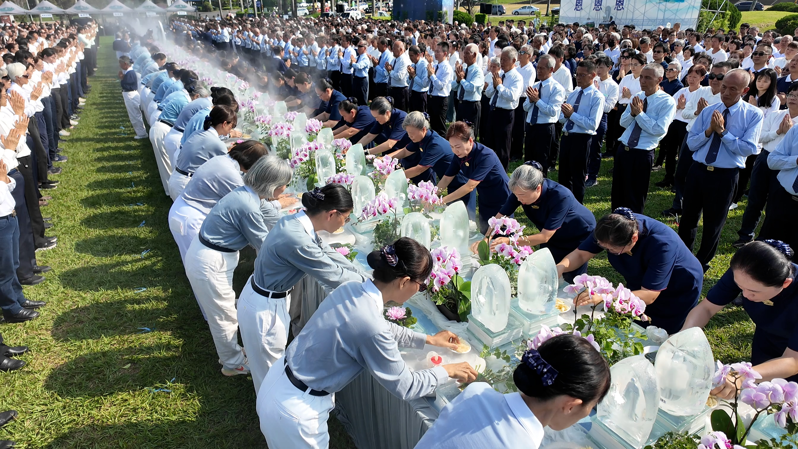 相關圖片2-慈濟 5/10 中興新村浴佛感念親恩佛恩