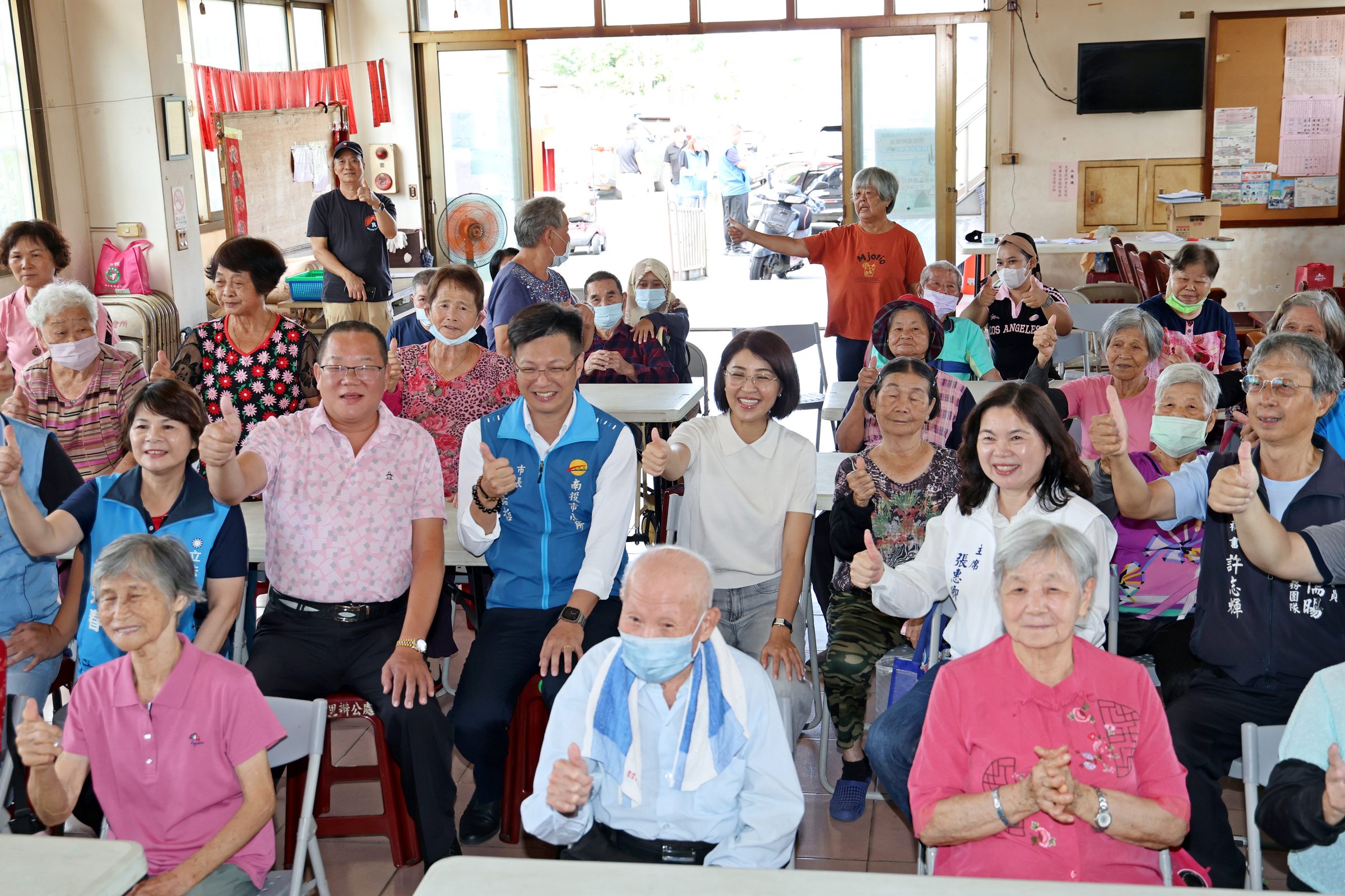 相關圖片2-許縣長率隊會勘南投市14項地方建設簽核逾2,100萬元經費　  傾聽民意解決民瘼 打造安全宜居生活環境