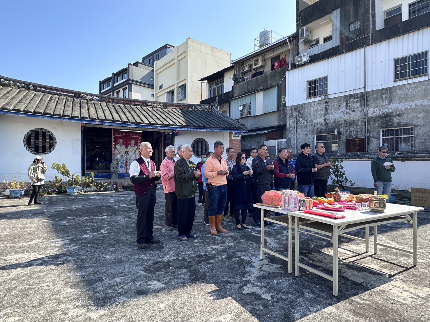 相關圖片4-「南投縣縣定古蹟草屯燉倫堂外牆及柱體局部修繕工程」於今（115）年一月十三日開工祈福。