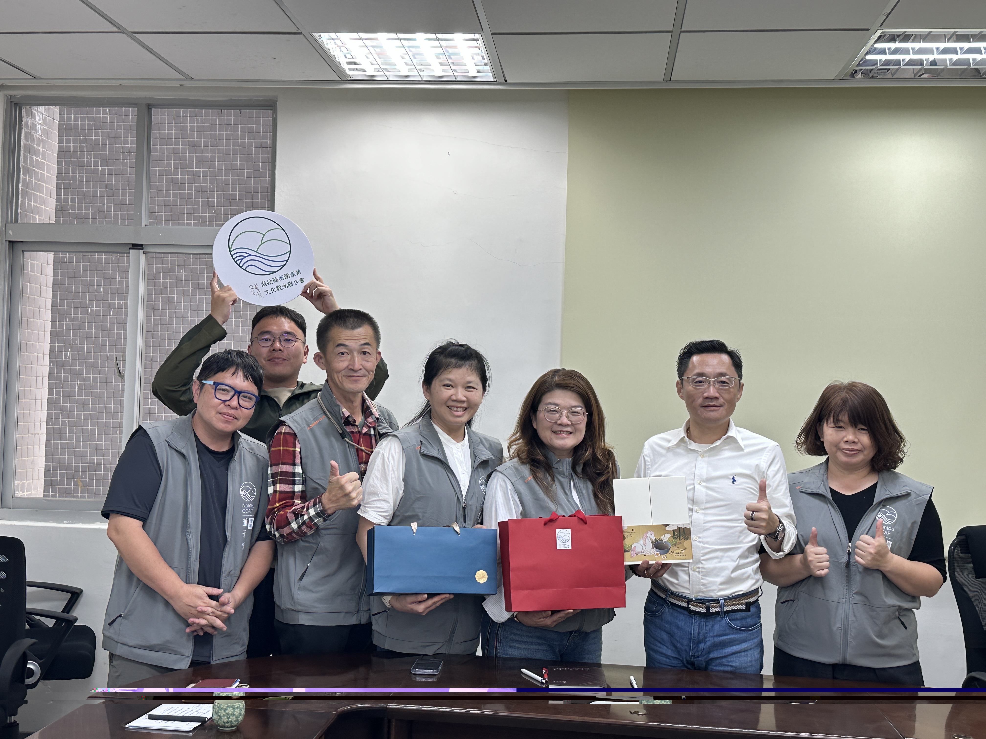 相關圖片2-1150309南投縣商圈產業文化觀光聯合會拜會計畫處