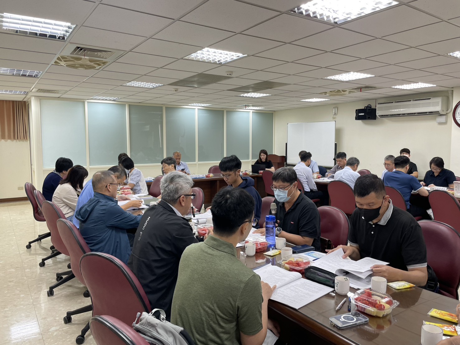 相關圖片3-南投縣政府地政處召開115年第1次擴大處務會議 凝聚共識提升服務效能
