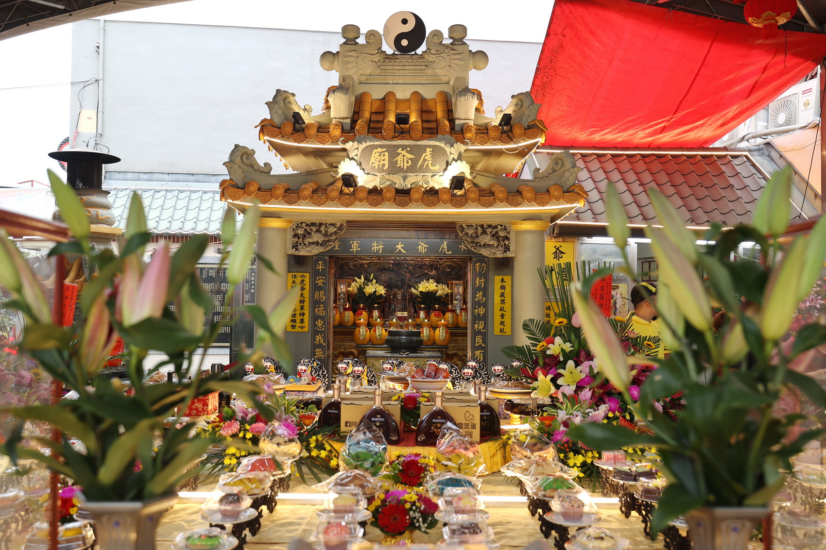 相關圖片2-水里天聖宮虎爺聖誕遶境活動　許縣長上香祈福