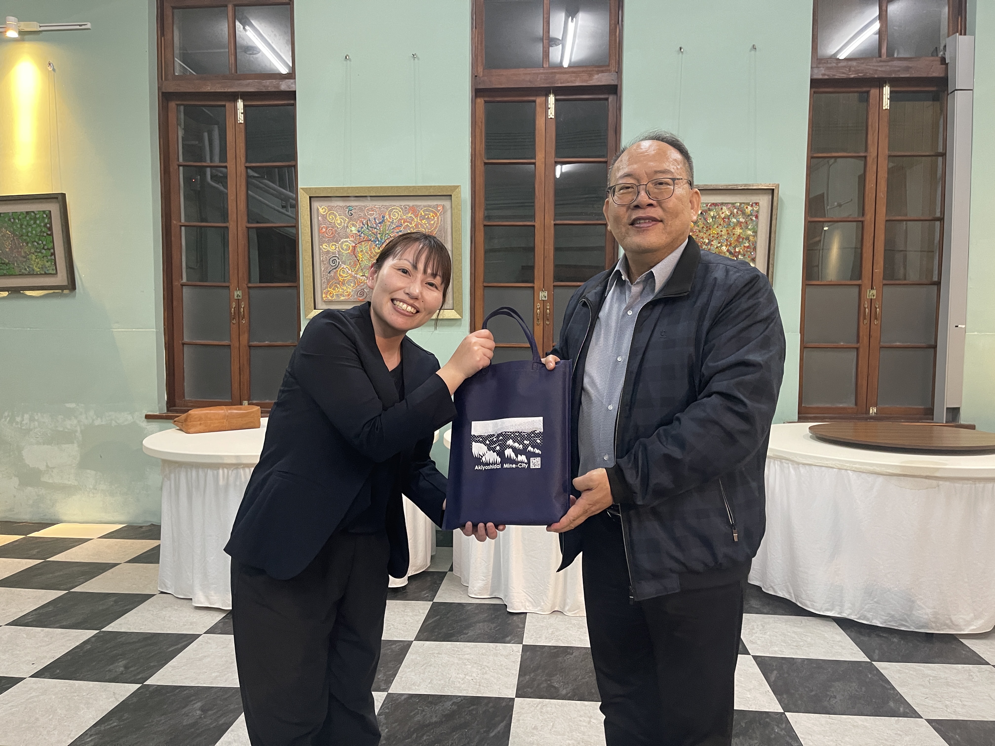 相關圖片2-南投燈會國際交流熱絡 馬來西亞媒體及日本美禰市來訪    