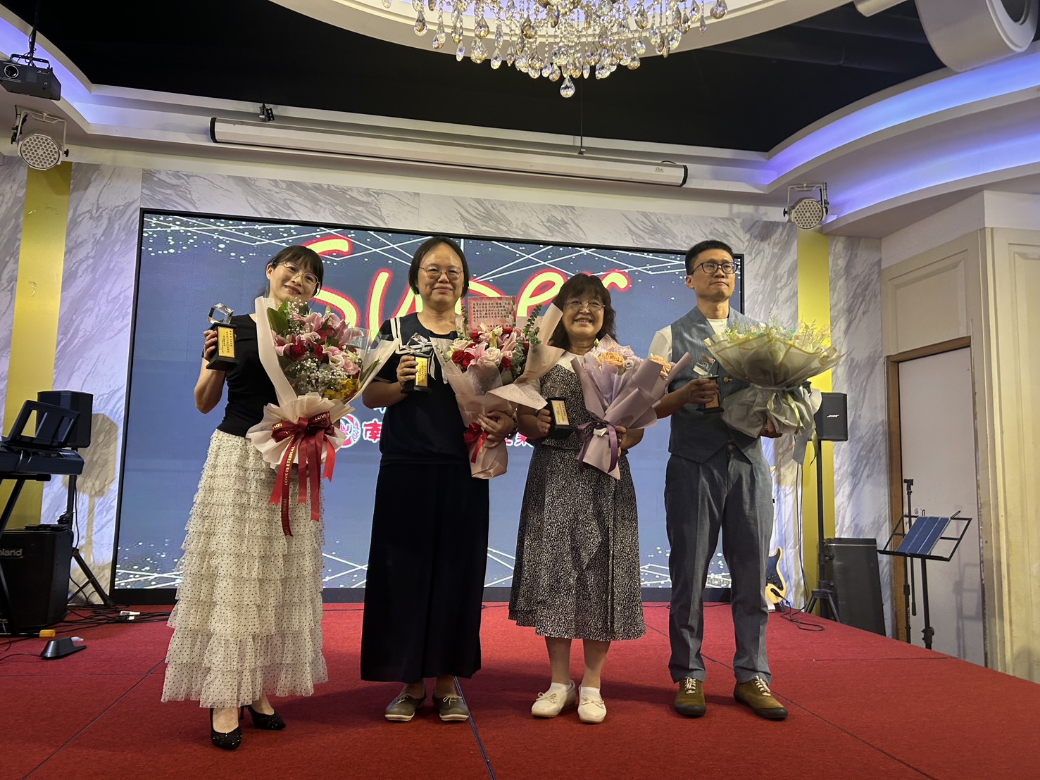 相關圖片1-115年南投縣教育產業工會辦理SUPER教師獎頒獎典禮