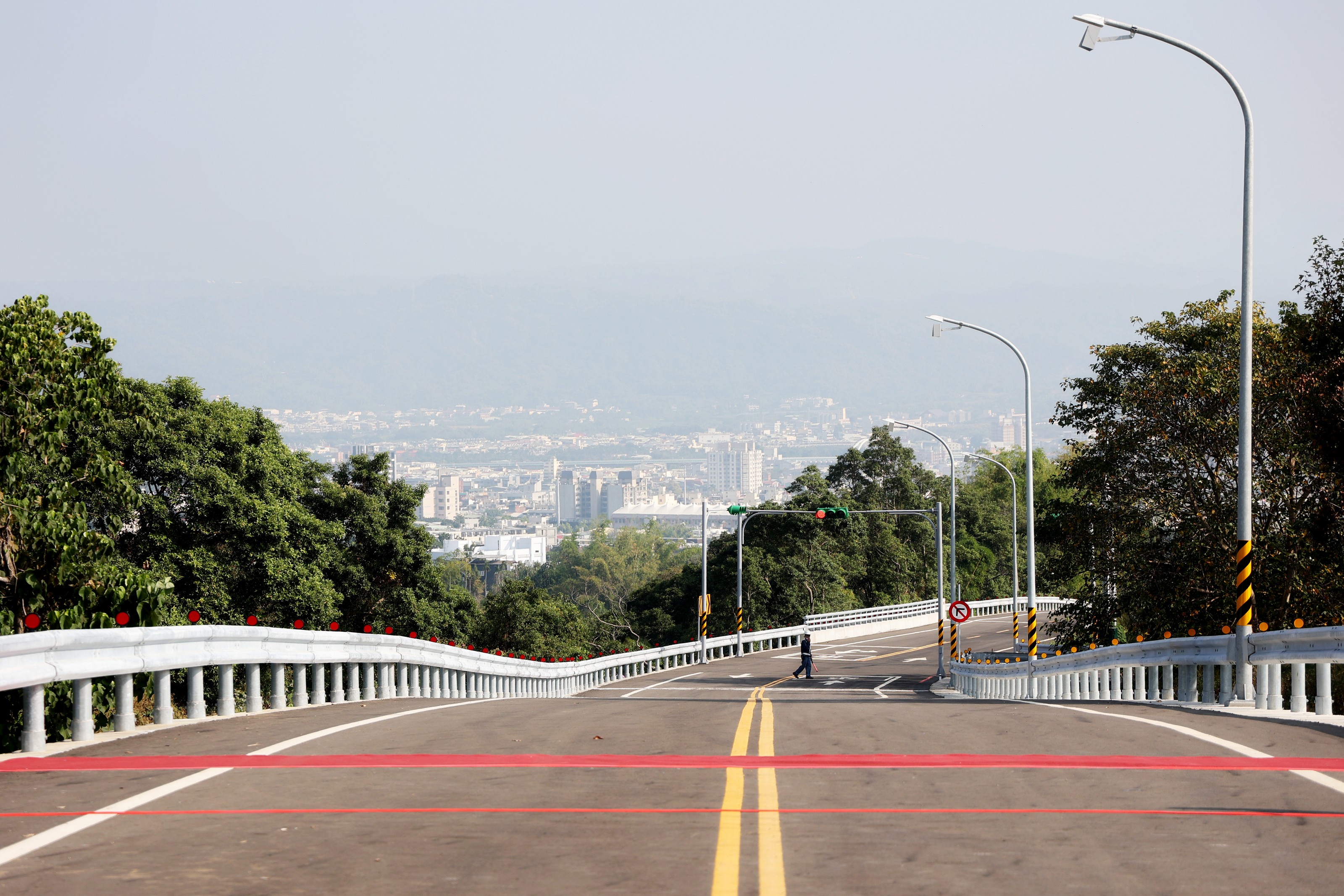 other image4-Ribbon-cutting Ceremony attended by County Mayor Hsu Marks the Completion of the New Access Road for Wan Lai Industrial Park, Dec. 12th