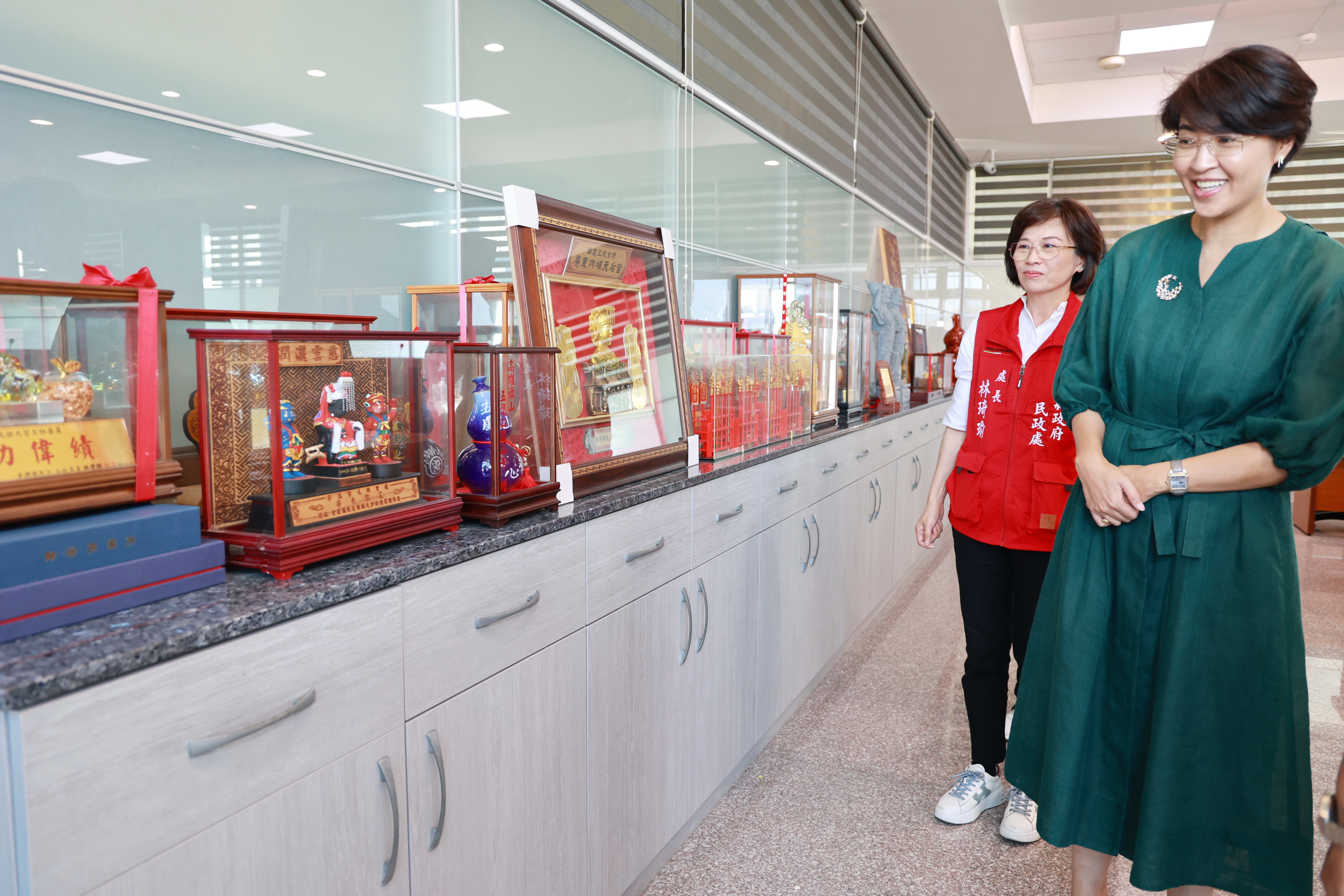 相關圖片4-白沙屯媽祖5月到南投  縣長許淑華赴苗栗答謝神恩