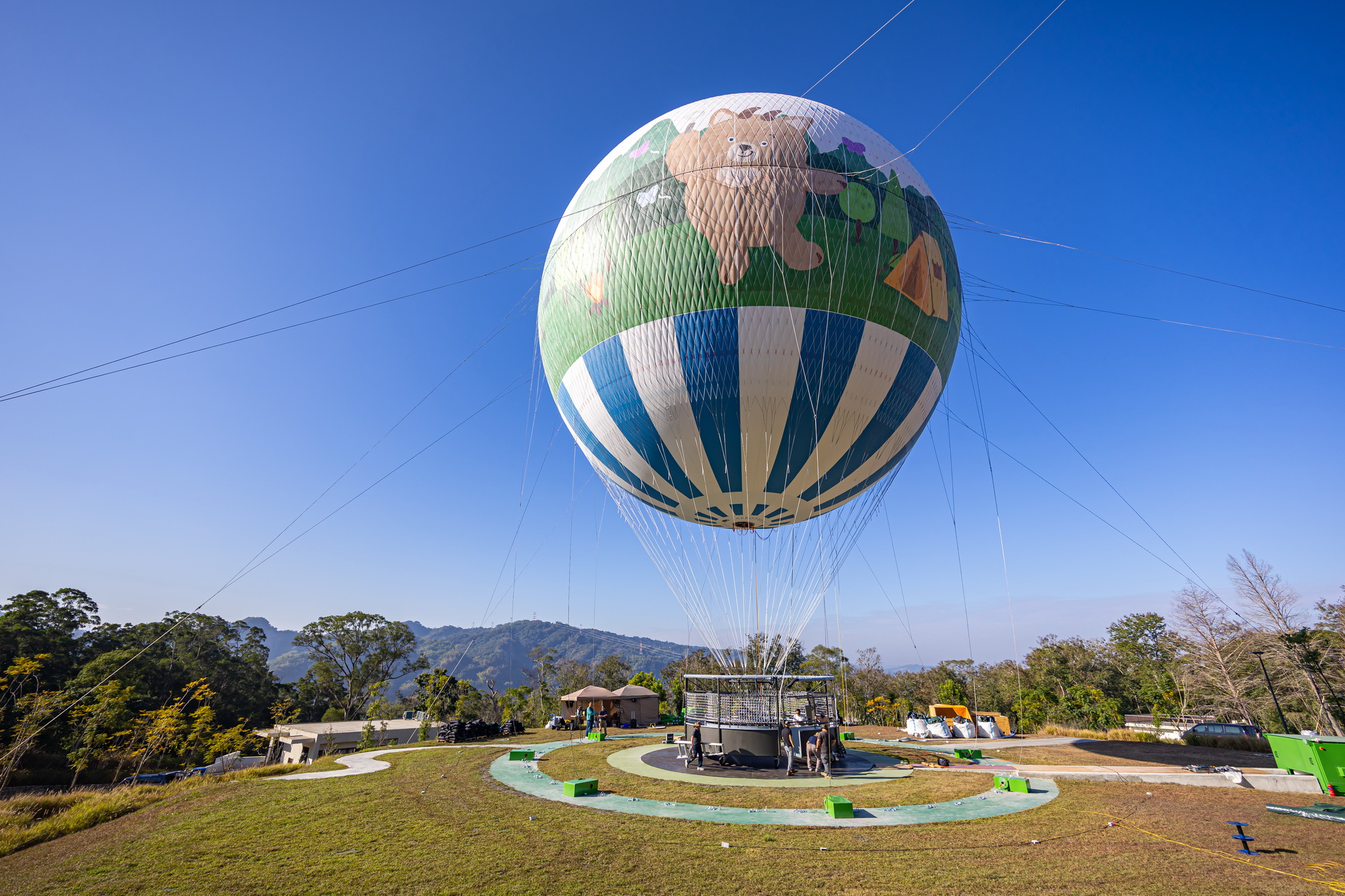 圖片-九九峰氦氣球組裝完成　外型29日搶先曝光