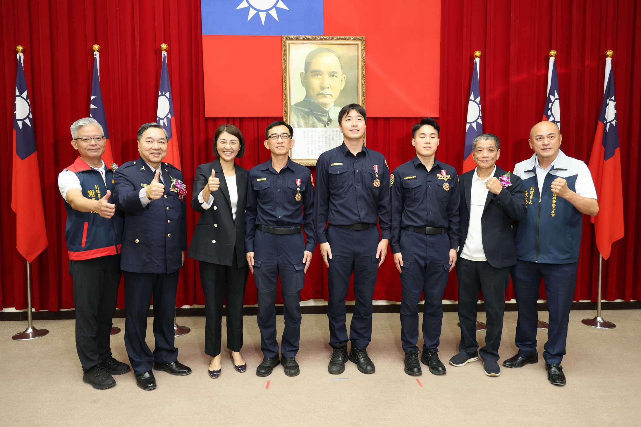 相關圖片4-警察節將屆 許縣長表揚績優員警