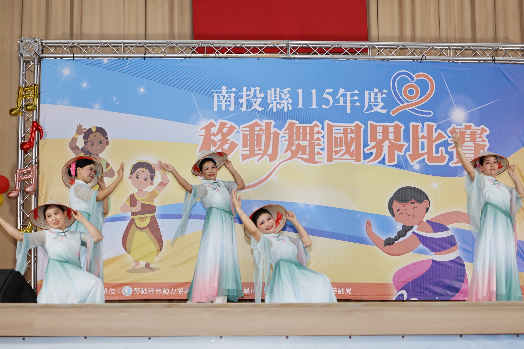 圖片-舞力全開、熱情無界！ 南投縣「移動舞國界」移工舞蹈大賽盛大登場
