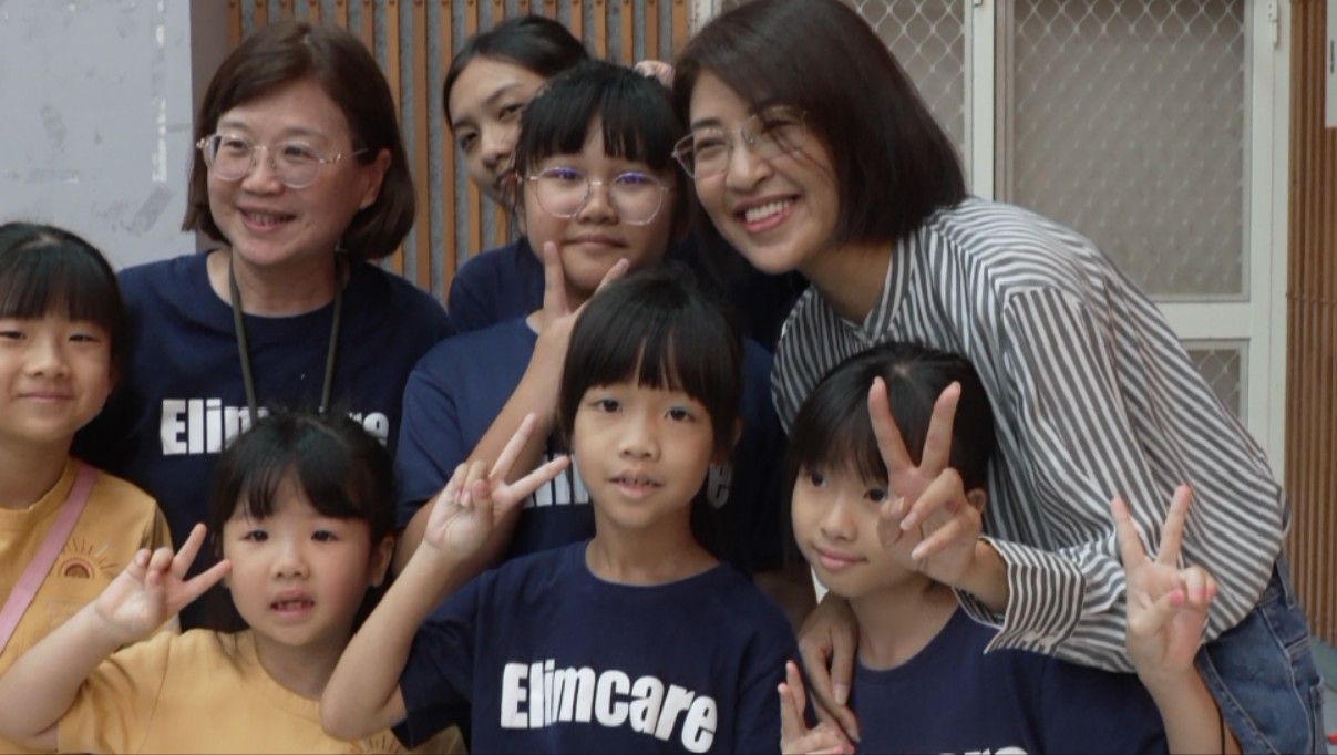 相關圖片4-「就是愛南投」第四屆城市祈禱早禱會盛大登場 許淑華縣長攜手各界500人齊心祈福共創永續宜居城