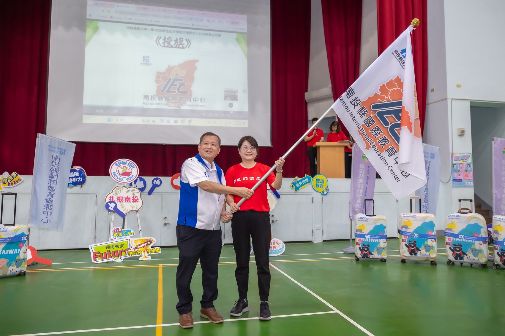 相關圖片1-南投學子啟航法國　拓展國際視野