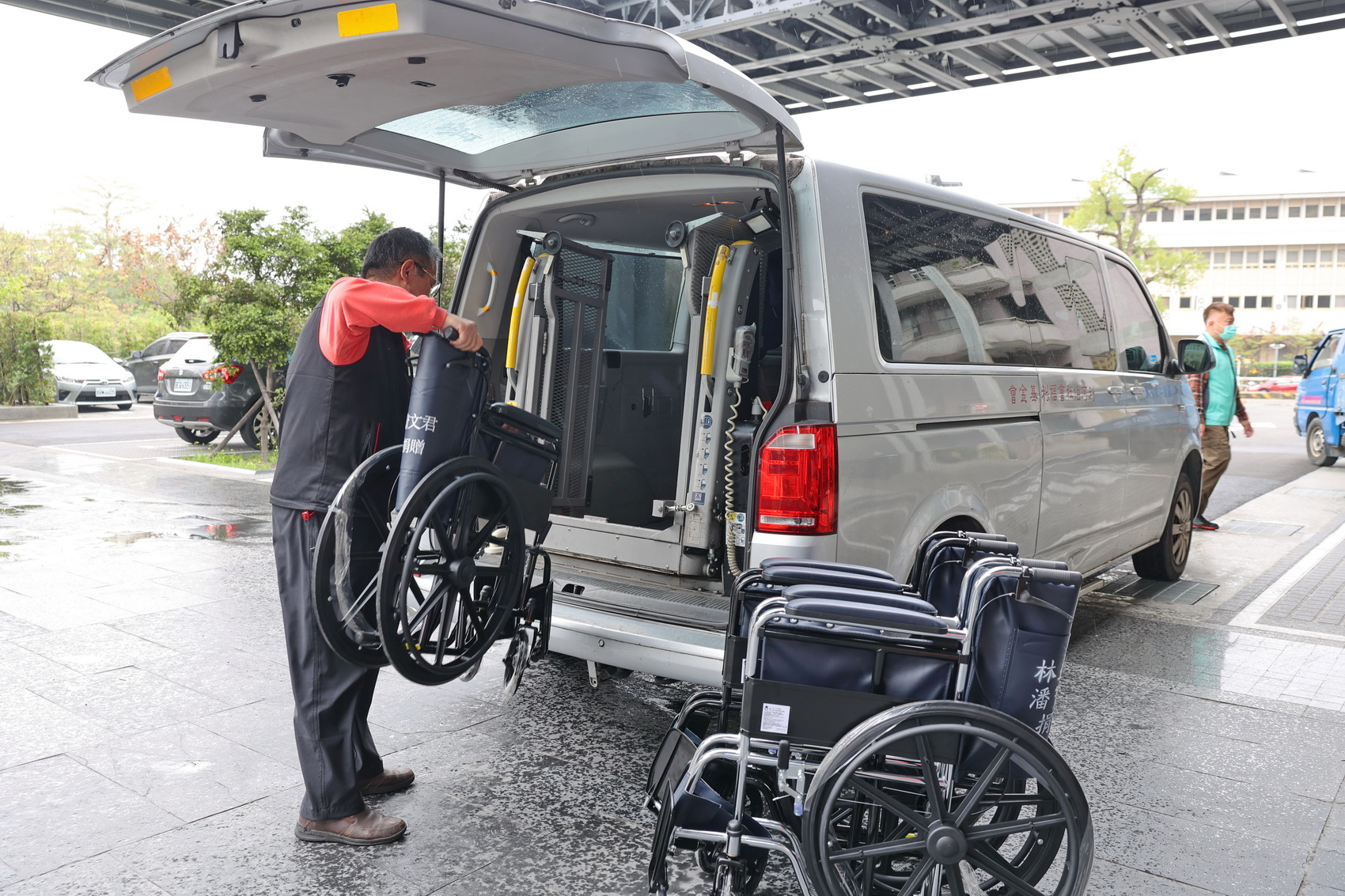 相關圖片8-百台輪椅讓愛暢行　桃園圓夢愛心關懷協會捐贈150台輪椅