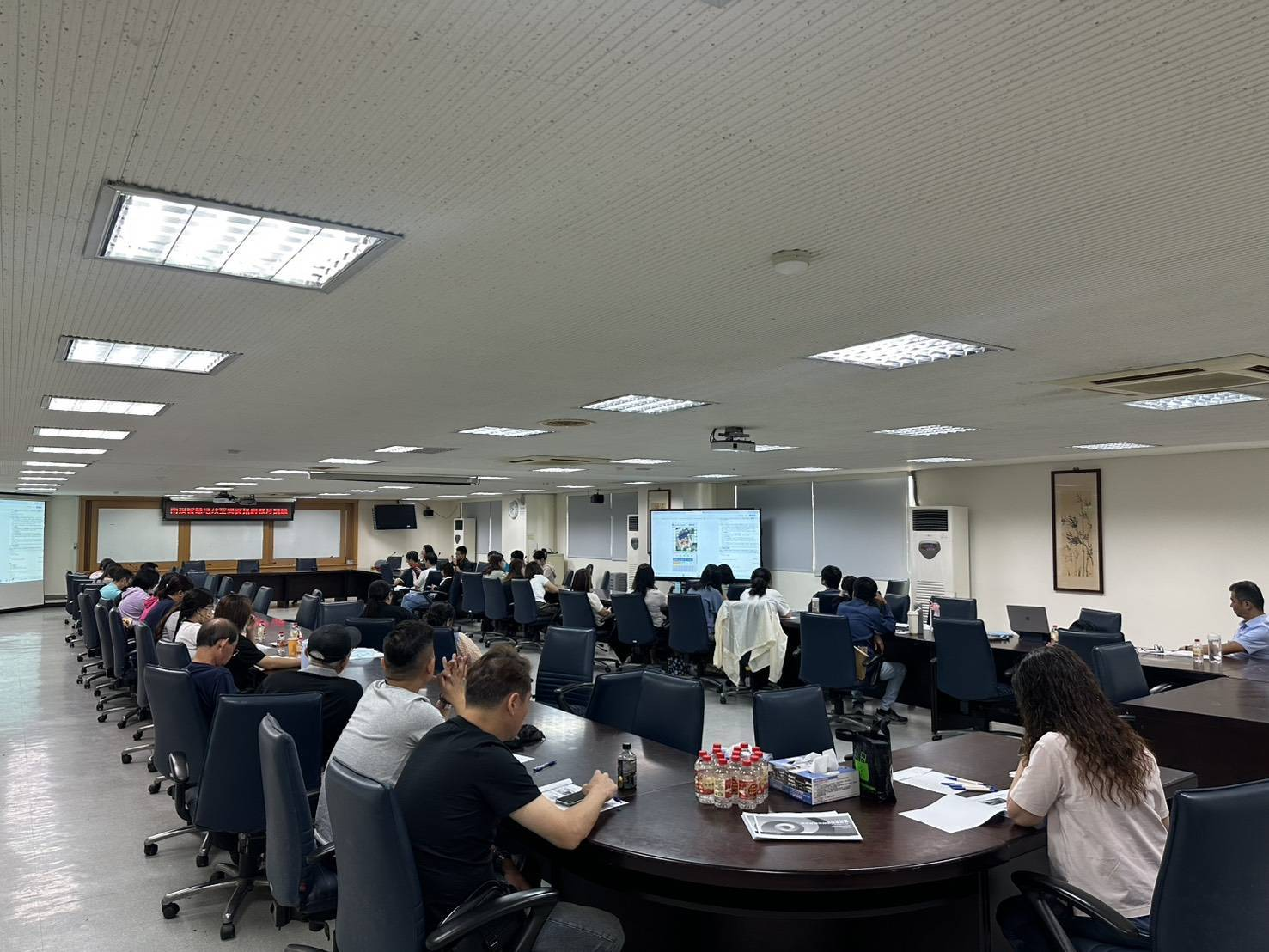 圖片-地政處「南投智慧地政空間服務網」(IG660)操作教育訓練，協助南投市公所同仁熟悉應用