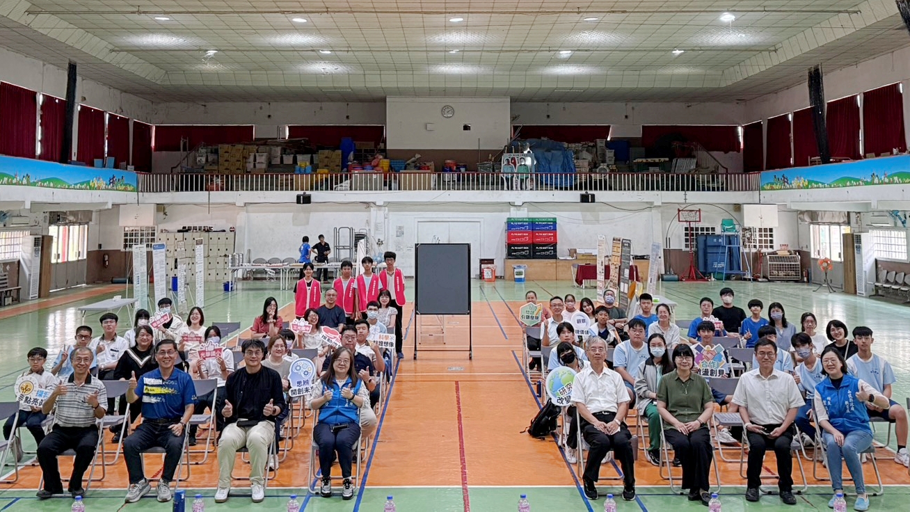 圖片-從太陽能自動清潔到動漫MBTI研究 南投資優生獨立研究大秀創意