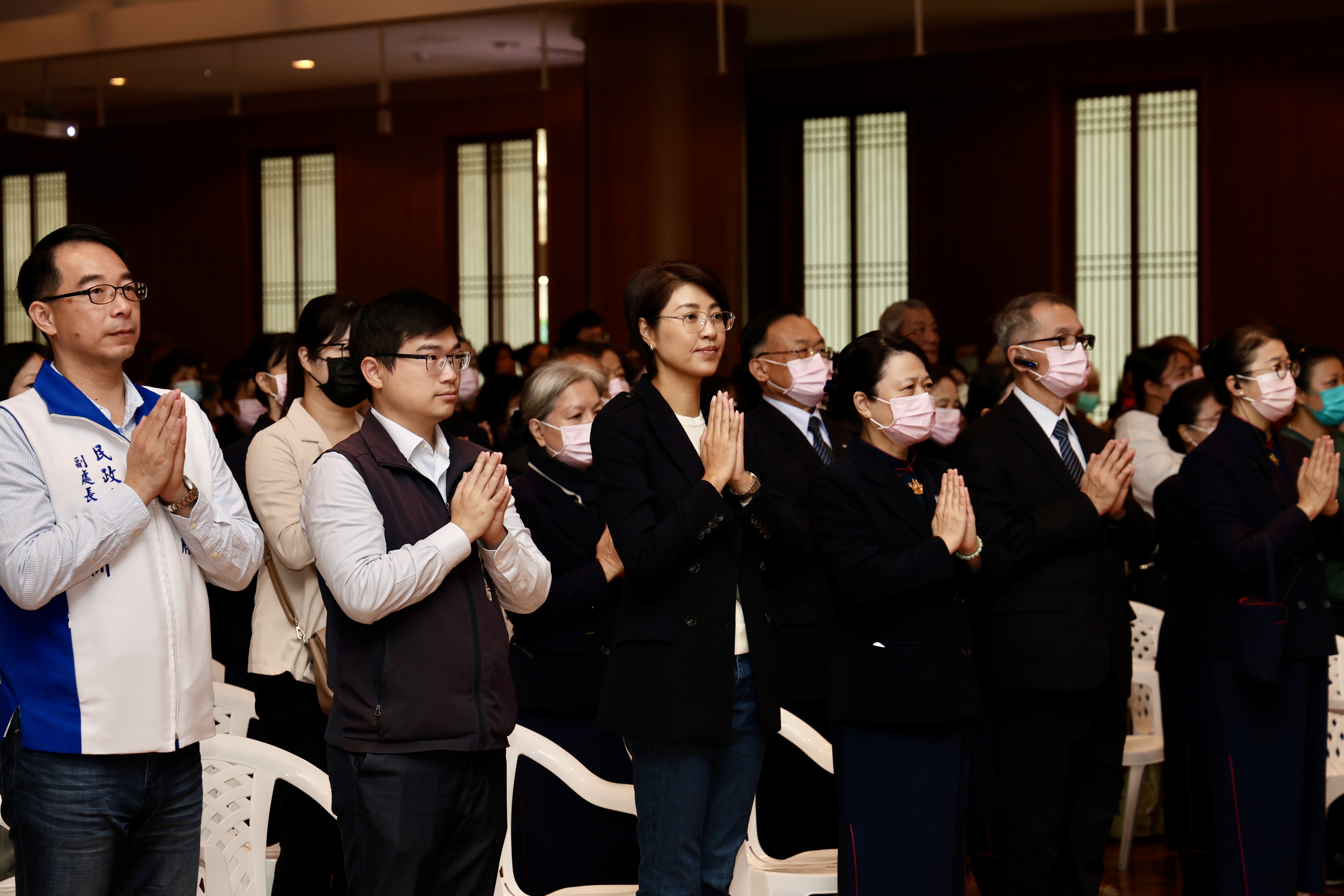 相關圖片1-草屯、南投喜迎2026年慈濟60 許縣長出席歲末祝福會祈平安吉祥