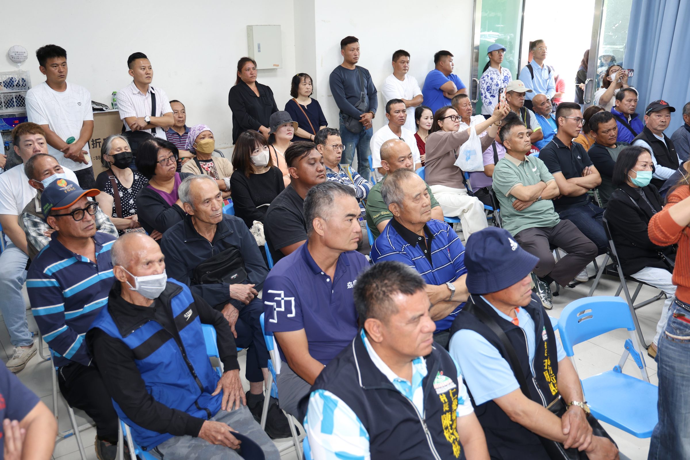 相關圖片5-許縣長會勘仁愛簽核25件逾4千萬元改善工程  投89線14K新闢截彎取直高架橋爭取中央逾3億元補助