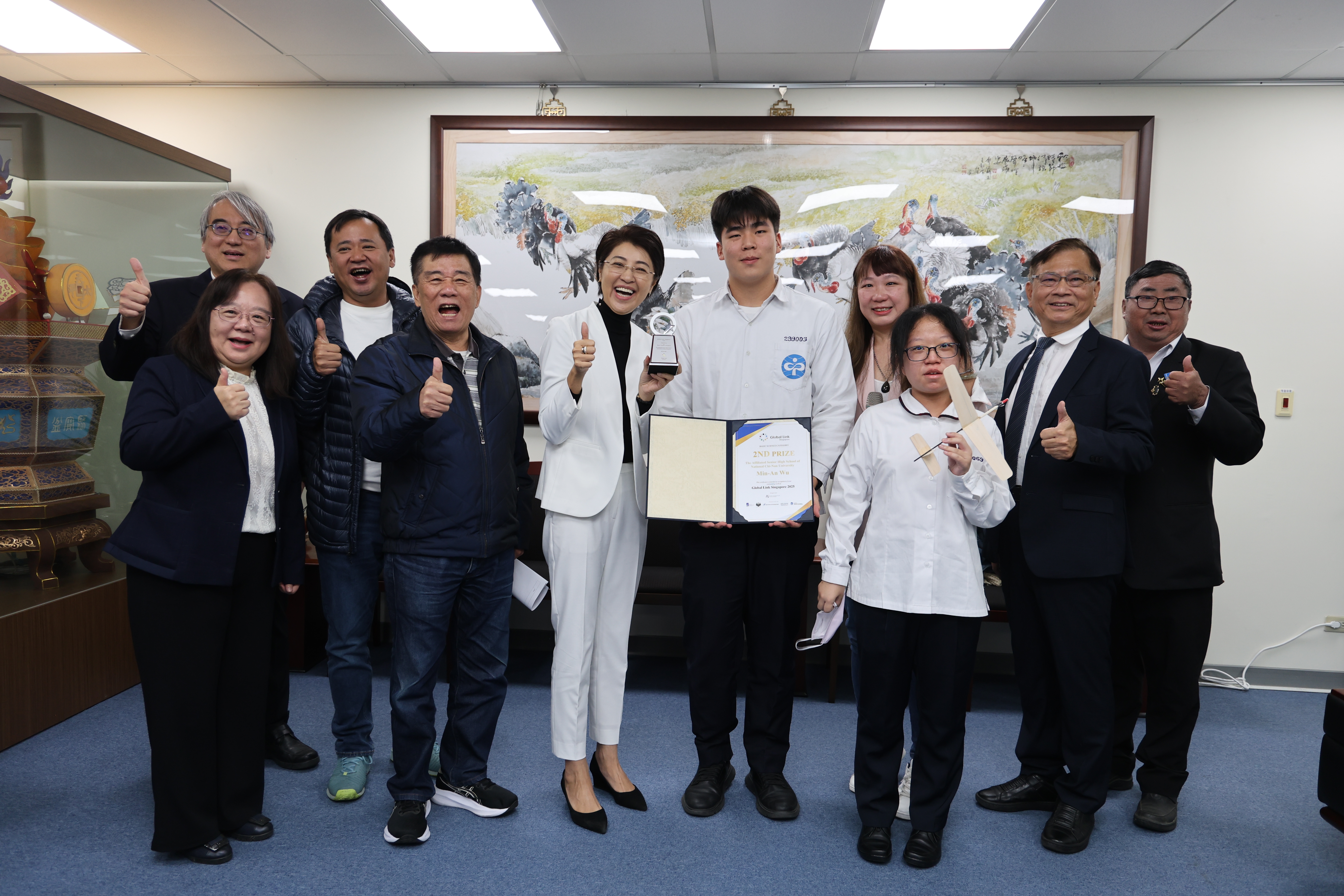 相關圖片5-南投囝仔「金」厲害！  暨大附中科研團隊橫掃美日星多項大獎 許淑華縣長接見勉勵