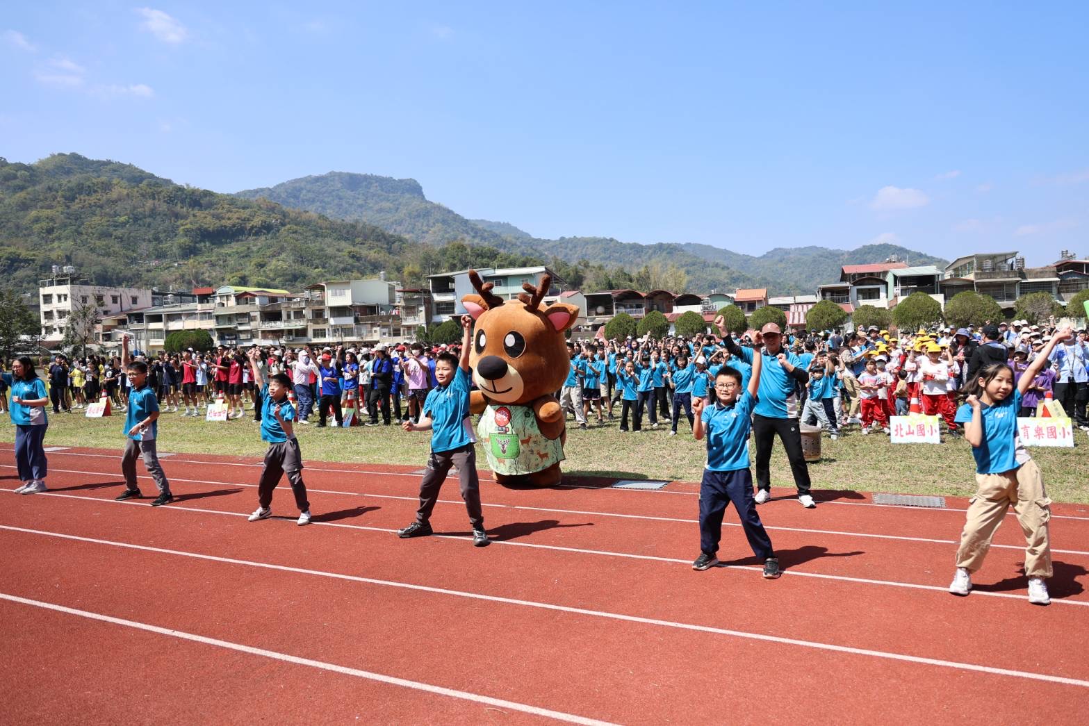 相關圖片4-國姓鄉鹿神祭登場 鹿茸宴熱鬧開席