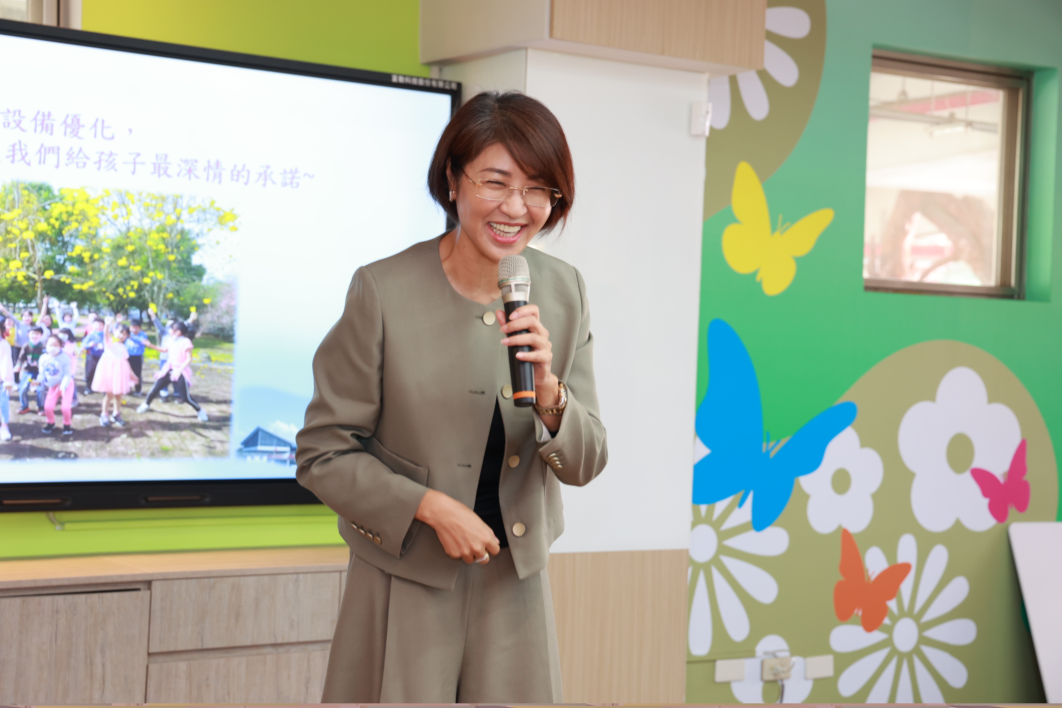 相關圖片4-減輕教師負擔 8月起國中小行政擴編      南投負債歸零  利多政策加碼！